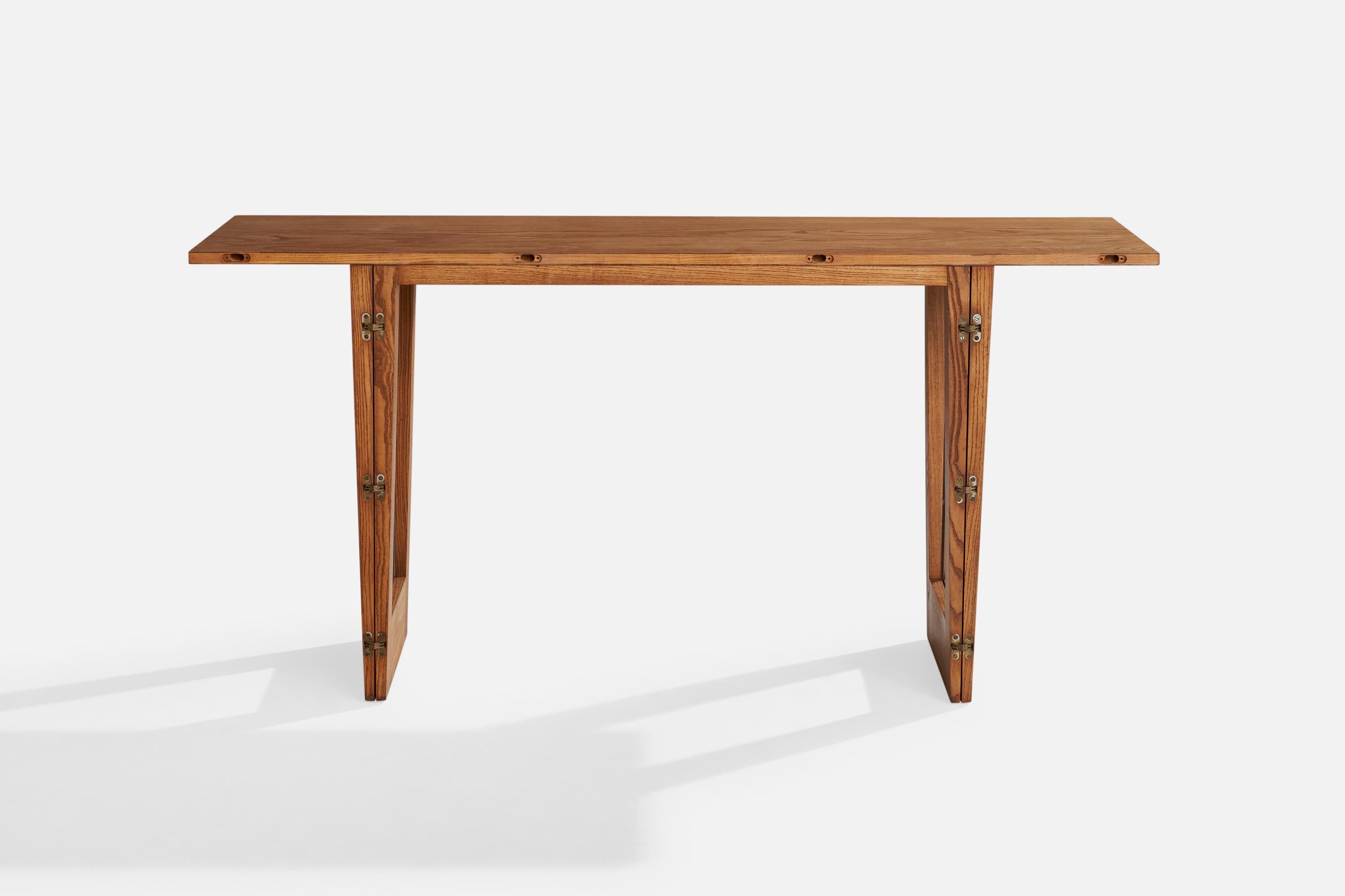 Paul Laszlo, Console, Oak, USA, 1950s In Good Condition For Sale In High Point, NC