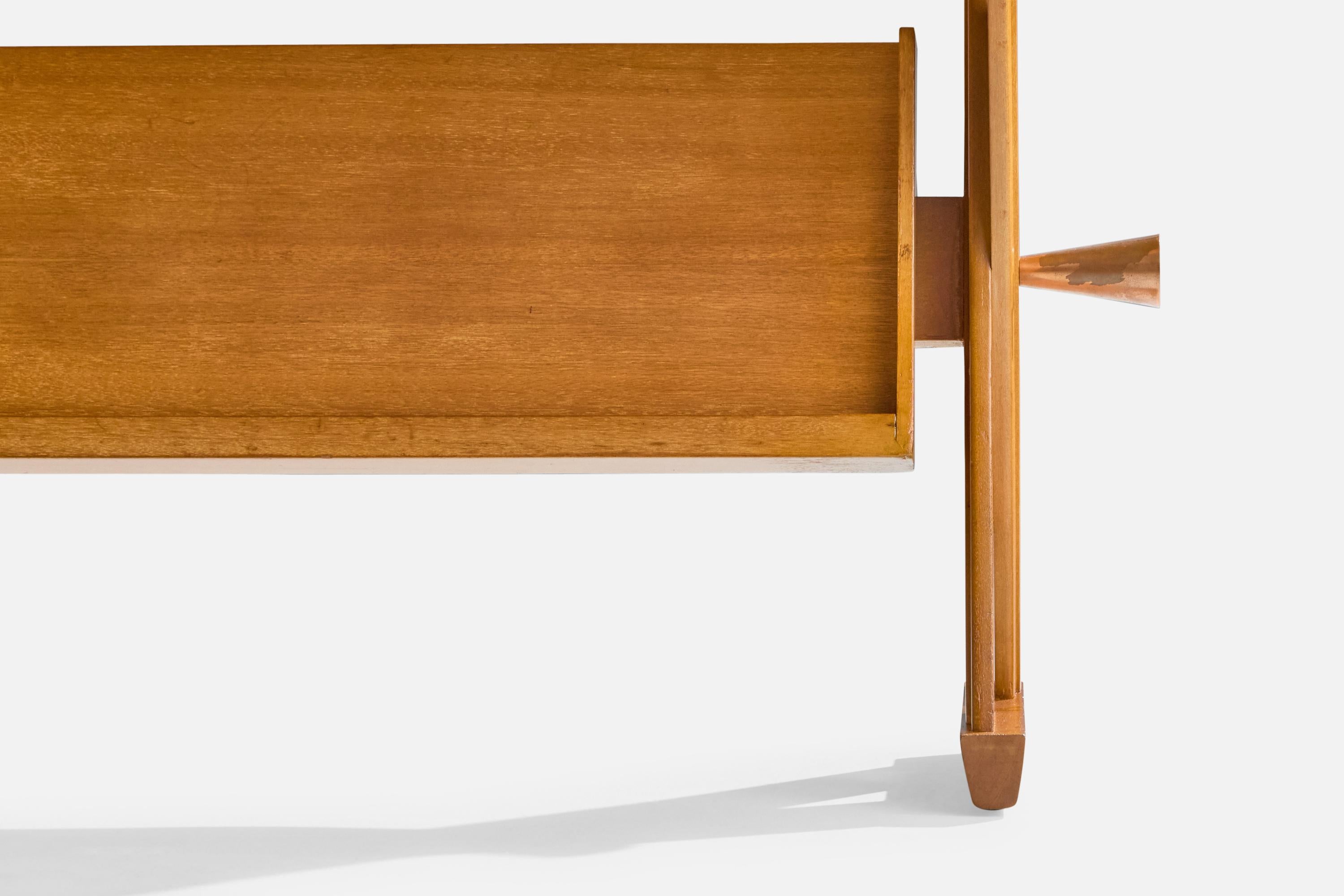 Paul Laszlo, Console Table, Oak, Copper, USA, 1950s In Good Condition For Sale In High Point, NC