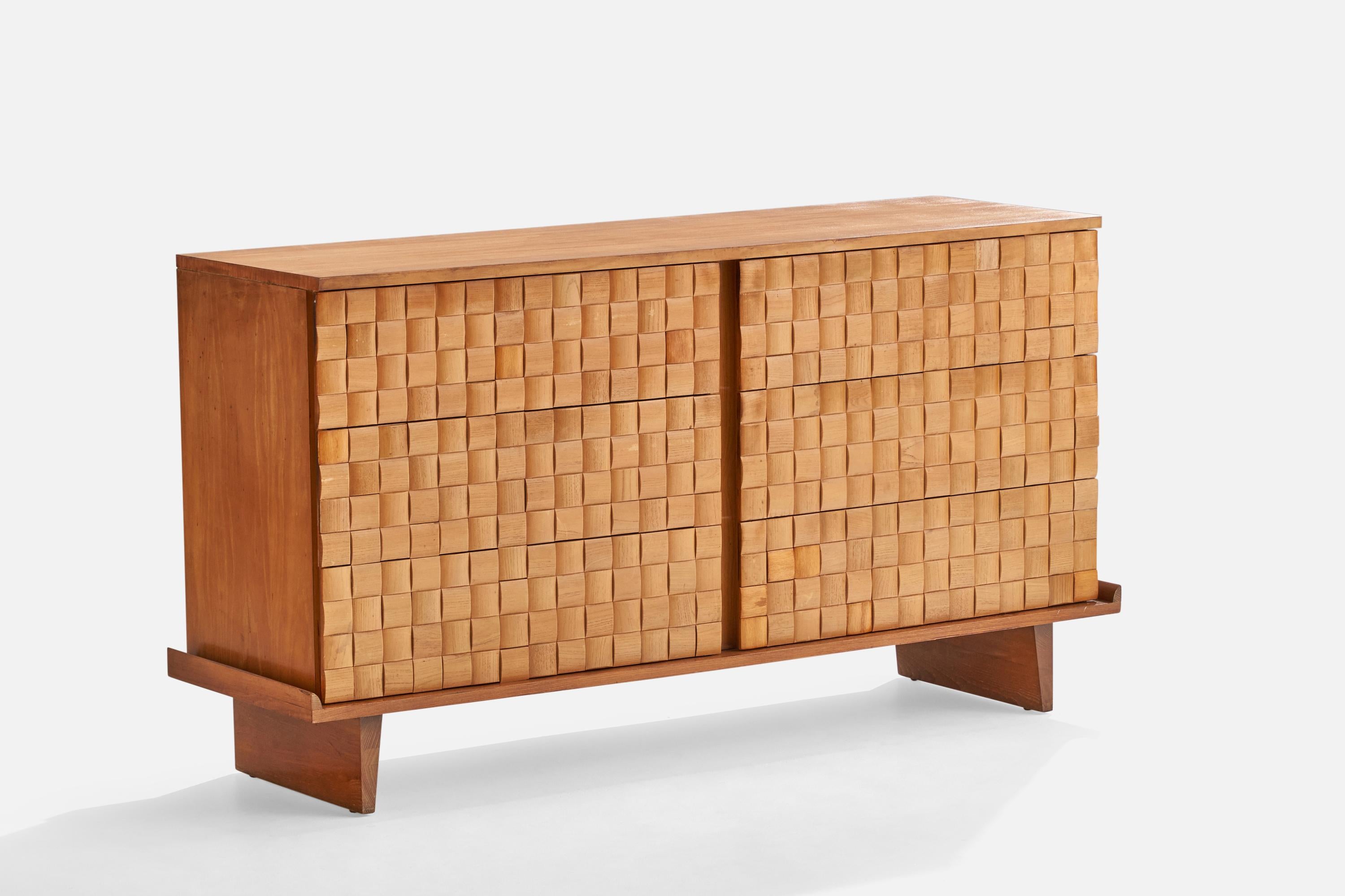 An oak dresser designed designed by Paul Laszlo and produced by Brown Saltman, USA, 1950s.