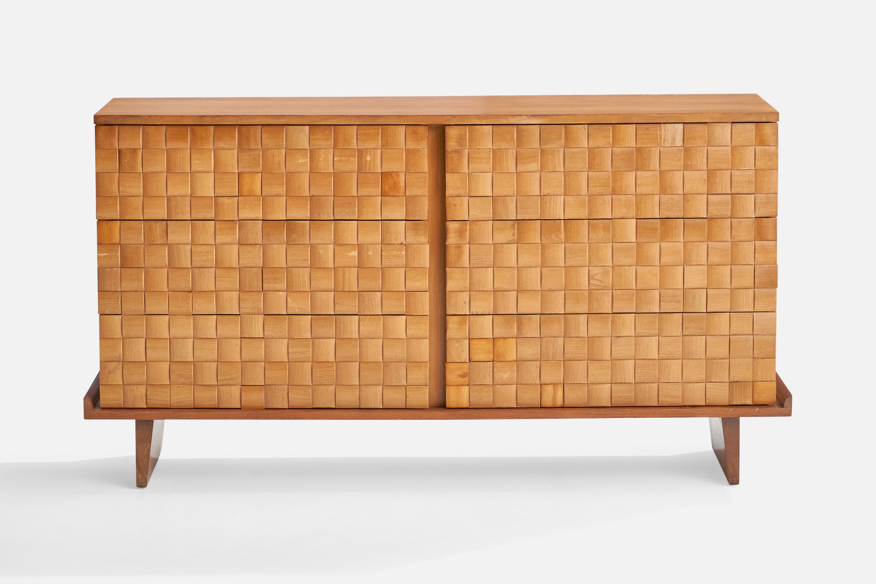 Mid-Century Modern Paul Laszlo, Dresser, Oak, USA, 1950s For Sale