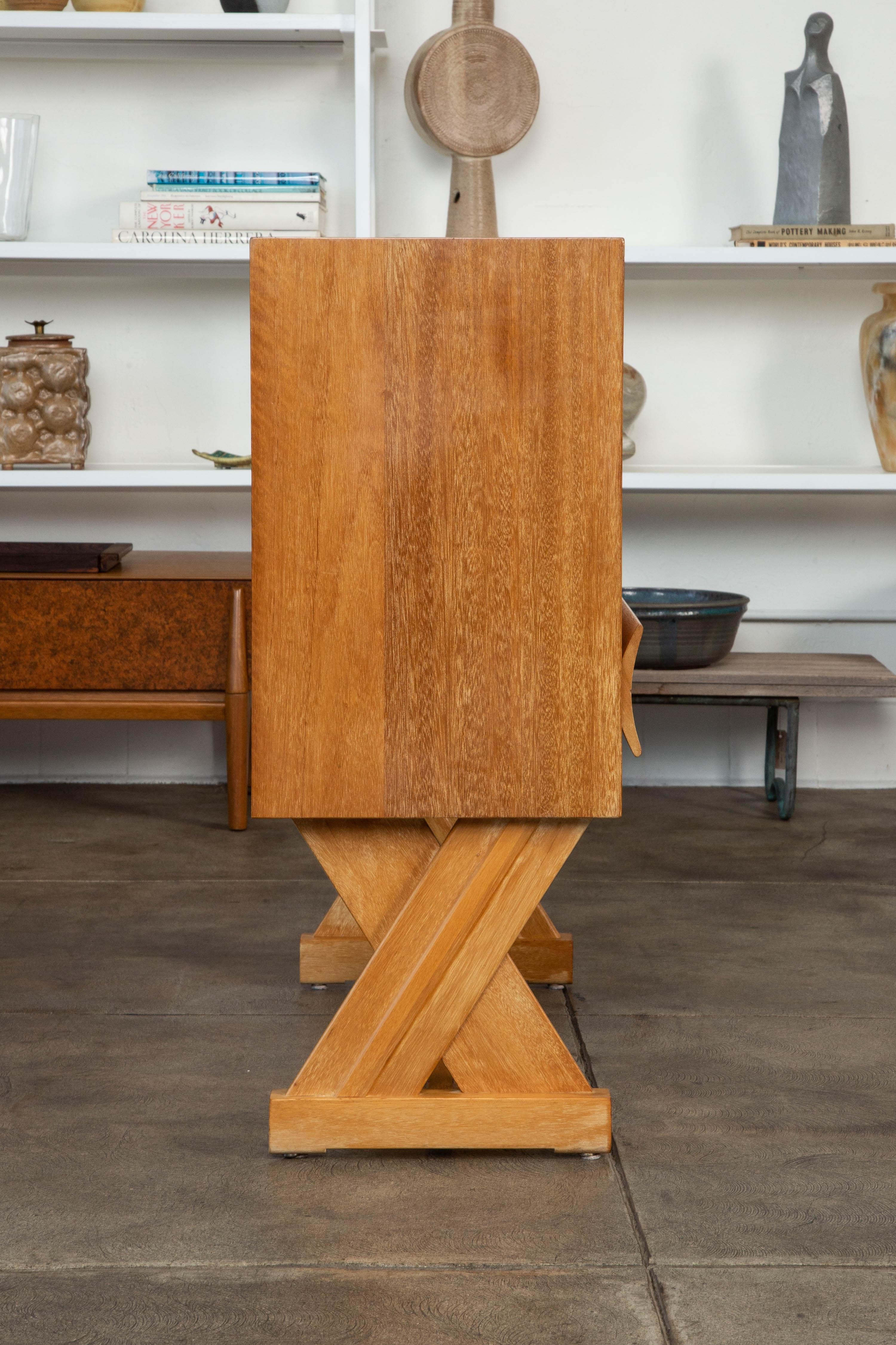 Paul Laszlo Liquor Cabinet for Brown Saltman 1