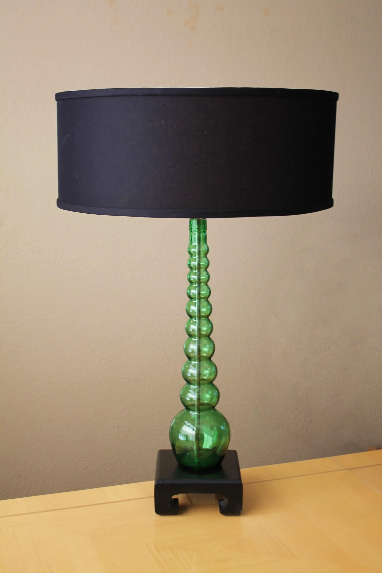 Wildhire House
Hyper-Rare!

Gorgeous Green Glass
Table Lamp

Wilshire House of Beverly Hills

Here is an AMAZING once in a lifetime find! A GORGEOUS sculptural lamp done with Italian glass by Wilshire House in Beverly Hills!  This lamp is simply