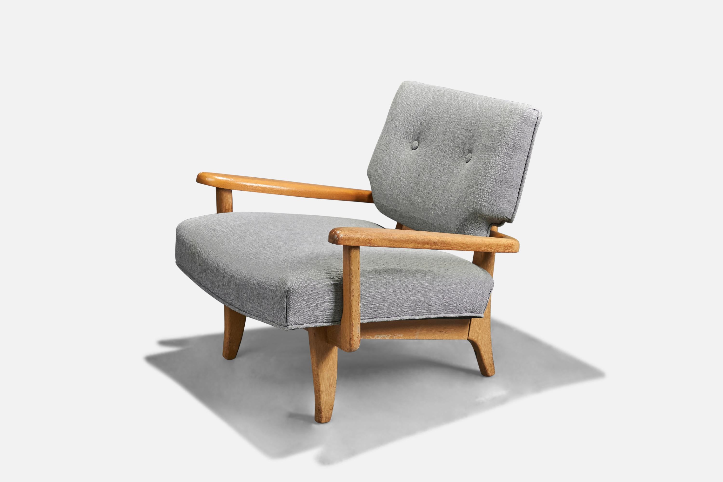 Mid-Century Modern Paul László, Lounge Chair, Oak, Grey Fabric, Brown Saltman, USA, 1950s For Sale