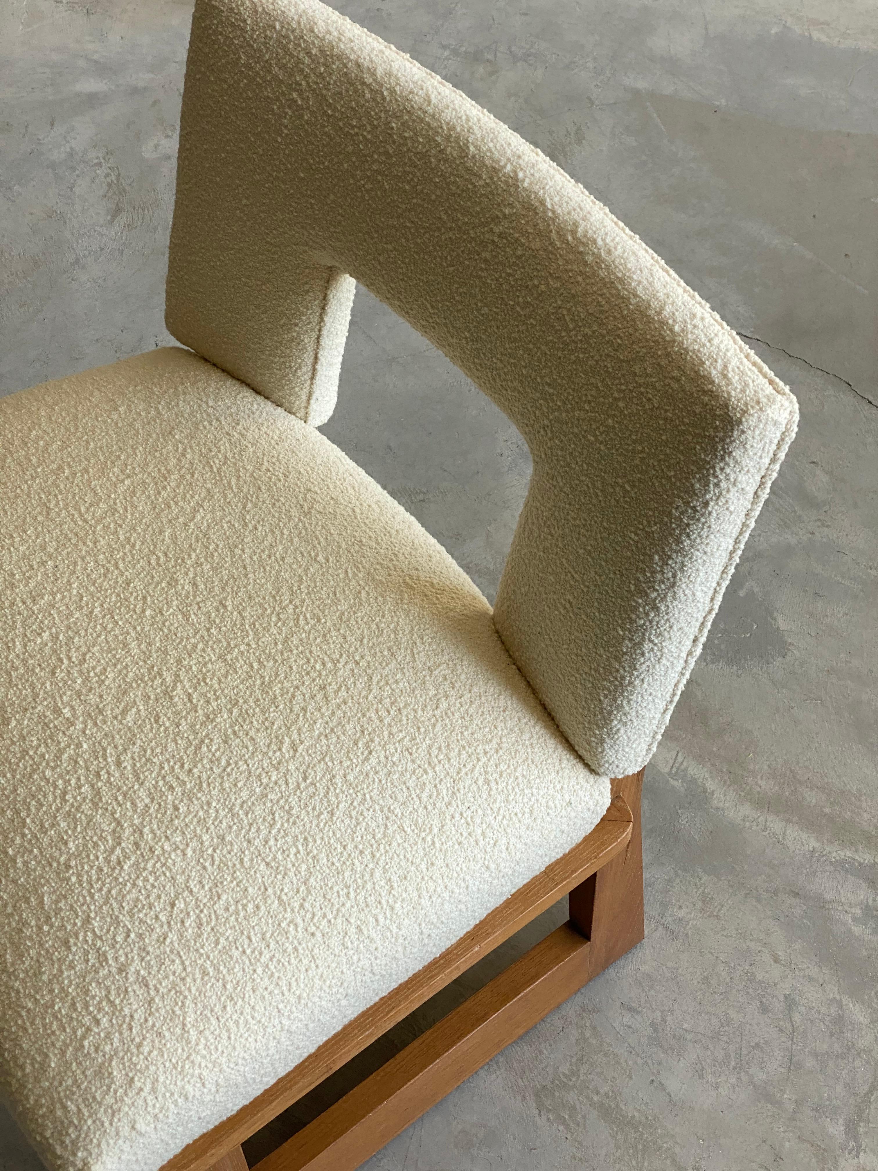 Mid-Century Modern Paul László, Lounge Chair, Oak, White Bouclé, Brown Saltman United States, 1950s