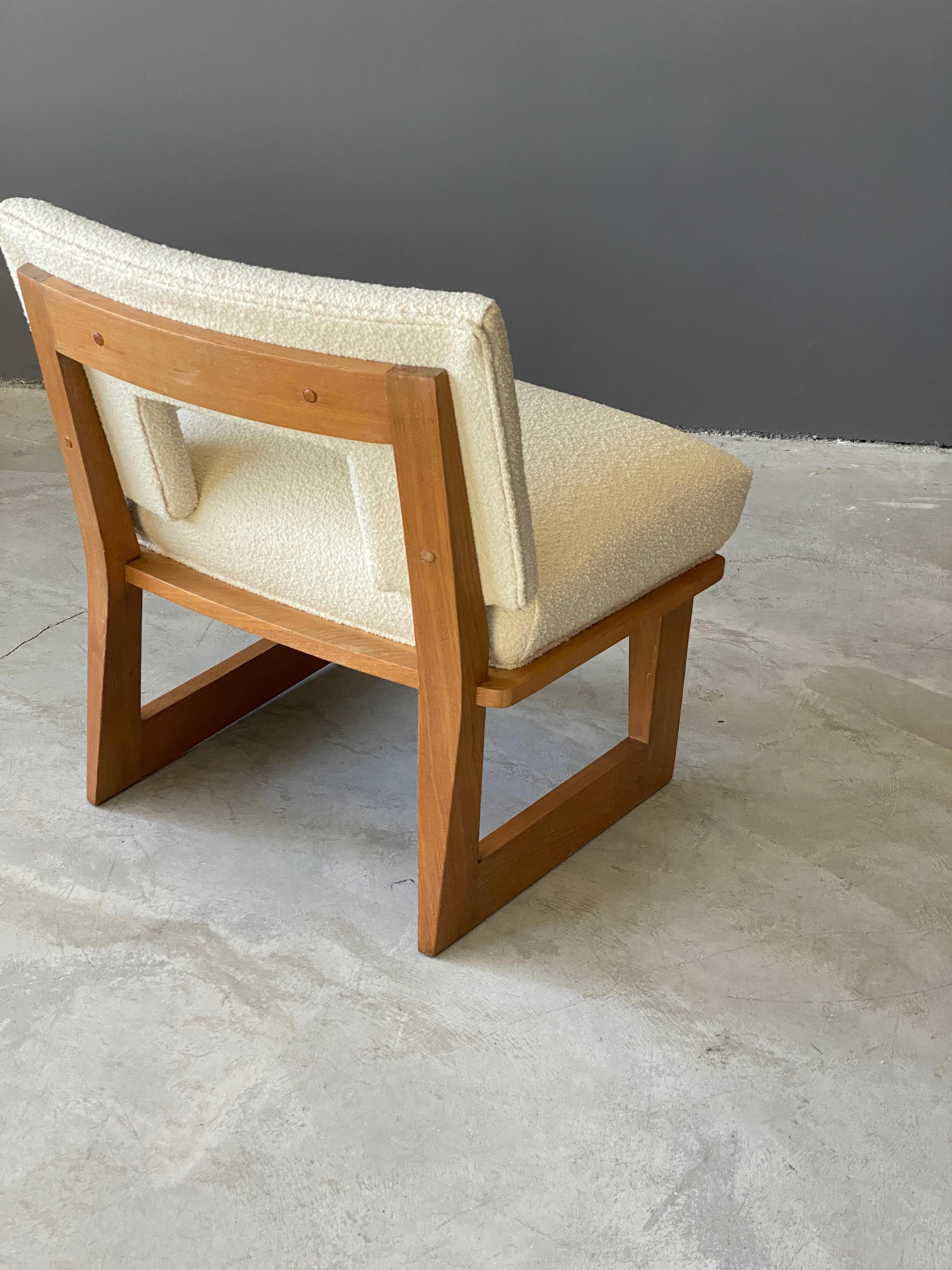 American Paul László, Lounge Chair, Oak, White Bouclé, Brown Saltman United States, 1950s