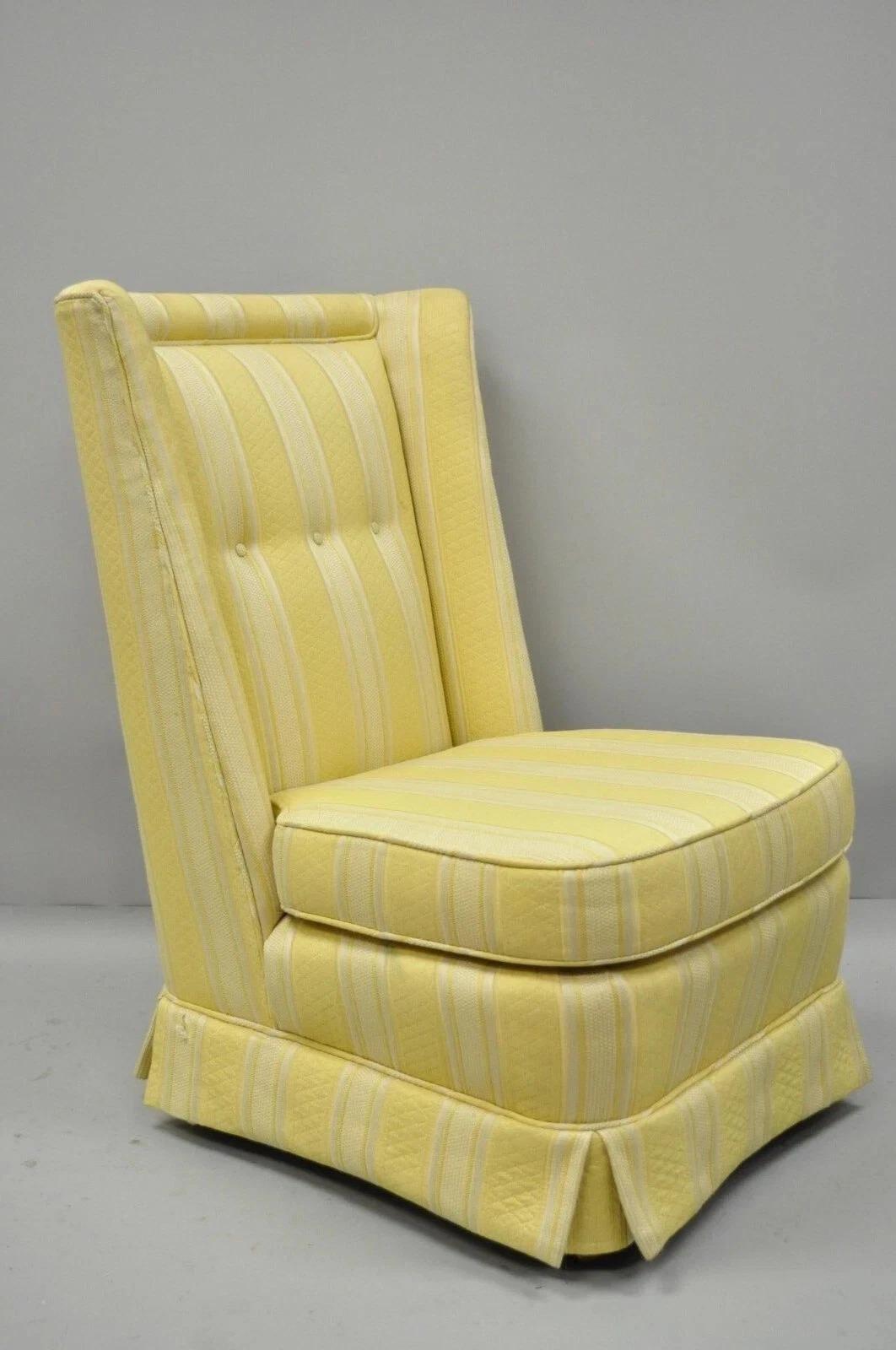 Paul Laszlo Mid Century Modern Upholstered Barrel Wing Back Slipper Lounge Chair en vente 4