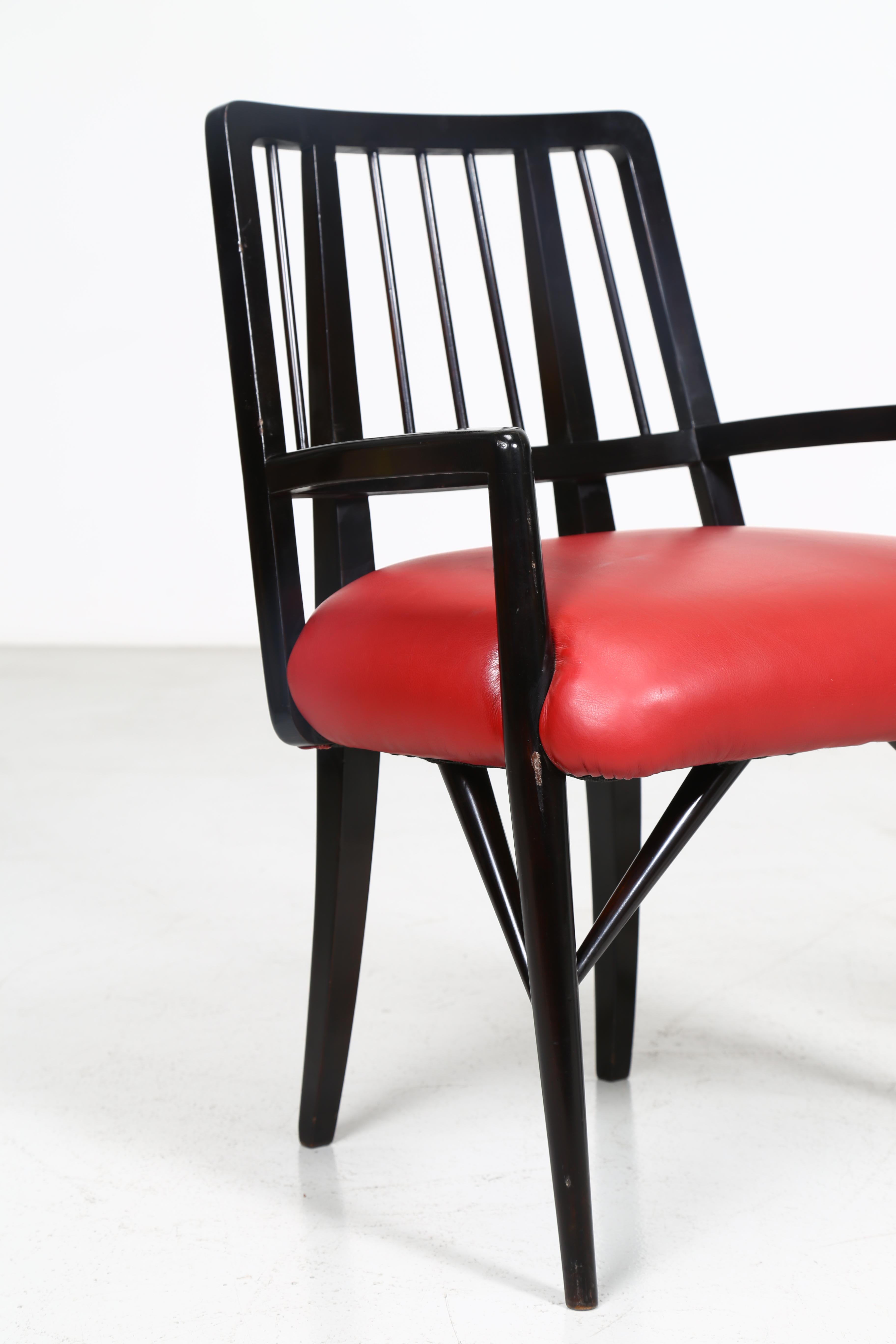 Satz von vier Stühlen aus schwarz lackiertem Holz von Paul Laszlo, 1950er Jahre im Angebot 3