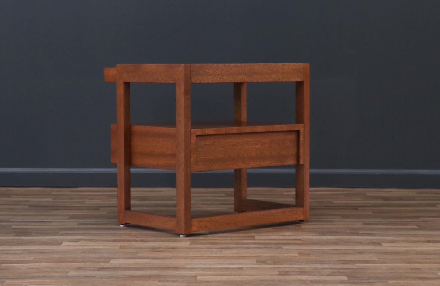 American Expertly Restored - Paul Laszlo Two-Tier Night Stand for Brown Saltman For Sale