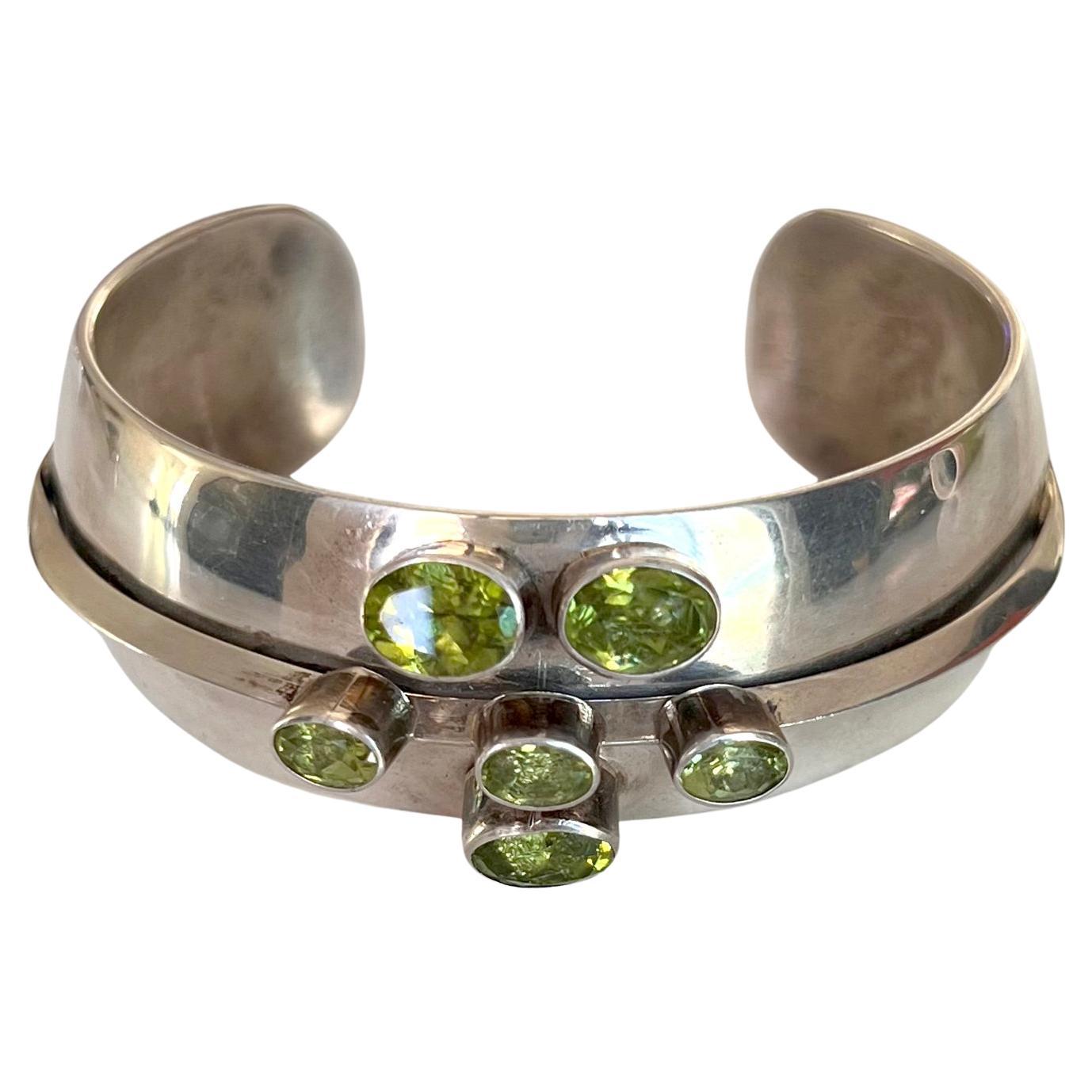 Paul Livingston Native American Navajo Sterling Silver Peridot Cuff Bracelet