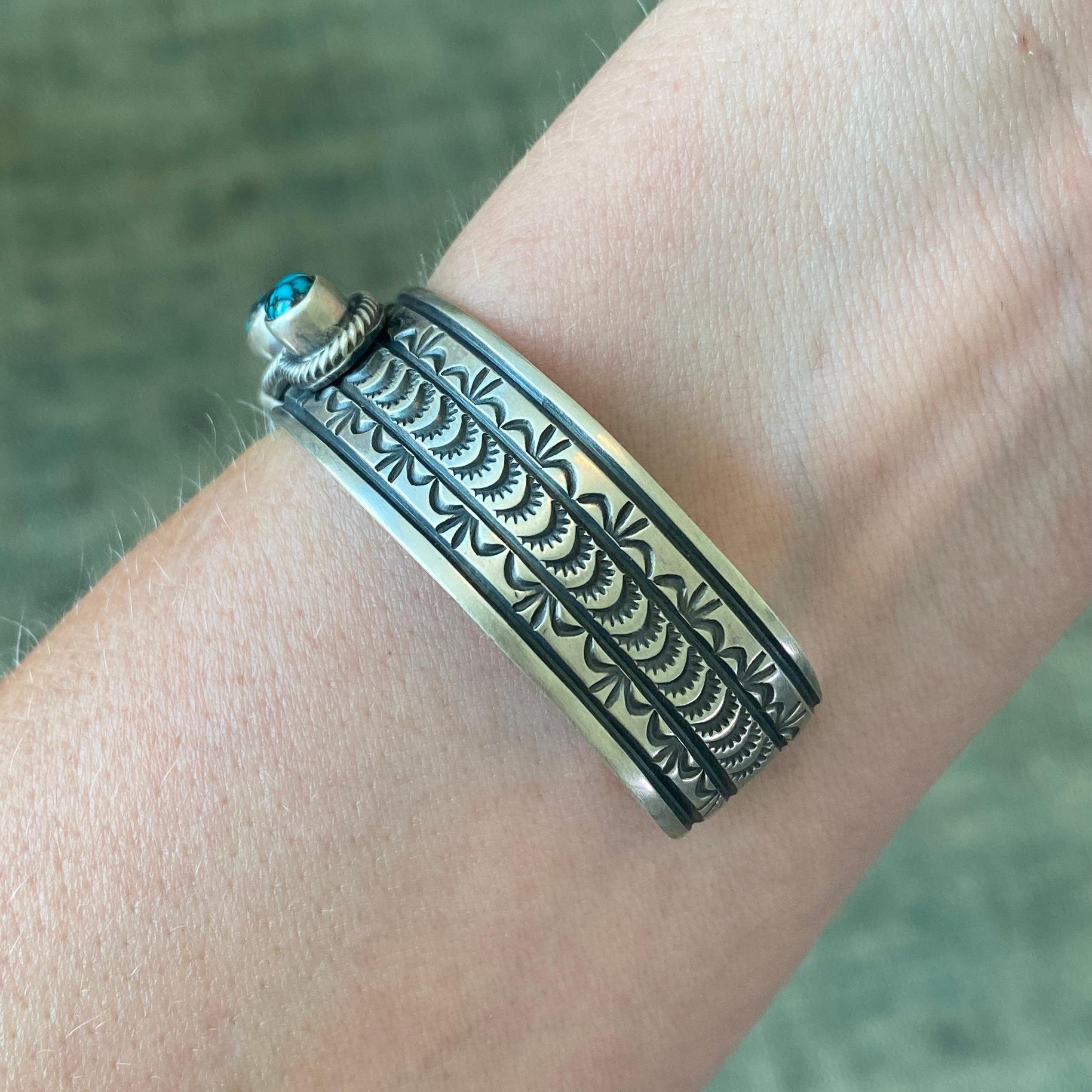 Paul Livingston Navajo Dark Blue Oval Turquoise Silver Heavy Cuff