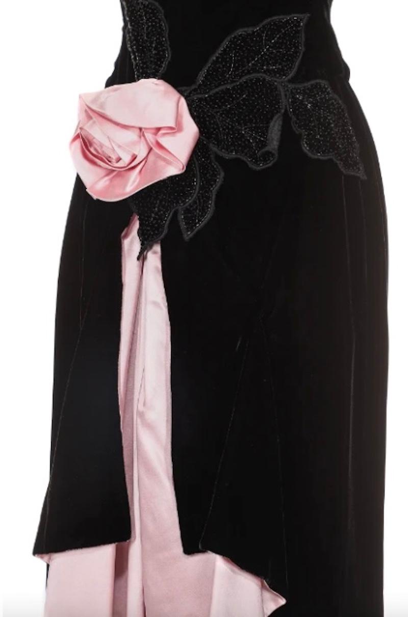 Paul-Louis Orrier Black Velvet Gown with Pink Silk Flower In Excellent Condition For Sale In New York, NY