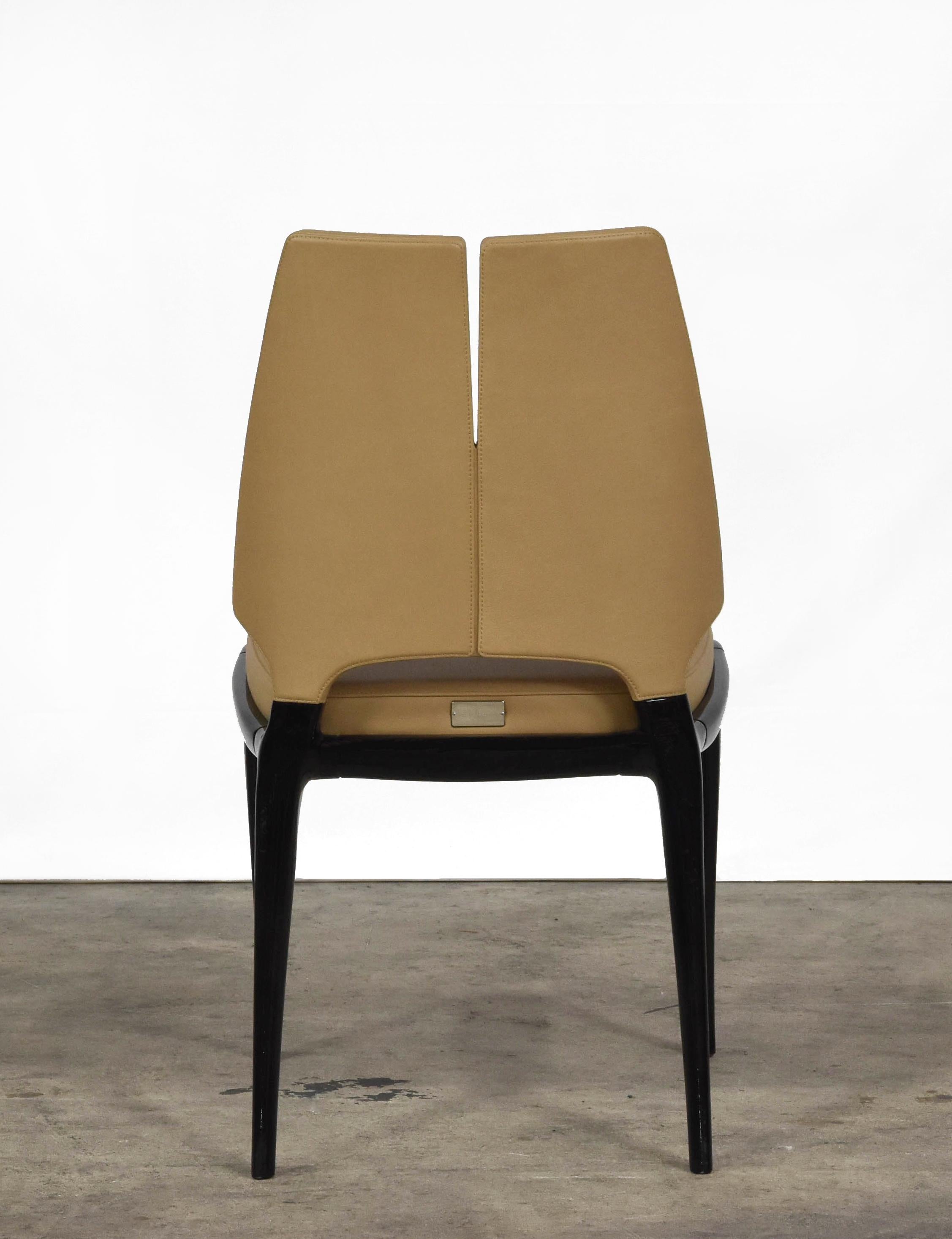 Paul Mathieu x Luxury Living Contour Chair 2er-Set Blonde (21. Jahrhundert und zeitgenössisch) im Angebot