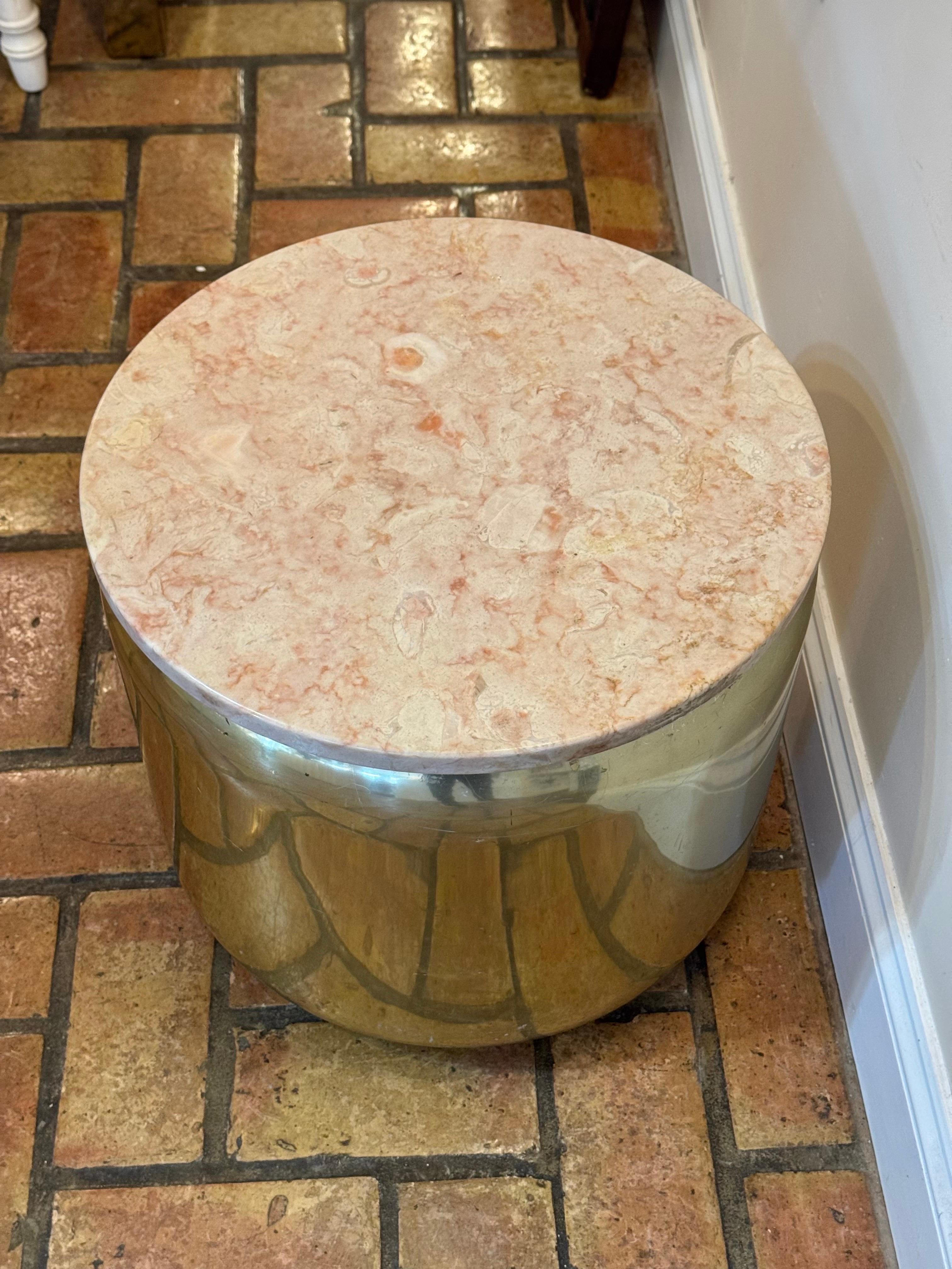 Paul Mayen for Habitat Round Brass Table with Pink Marble Top For Sale 5