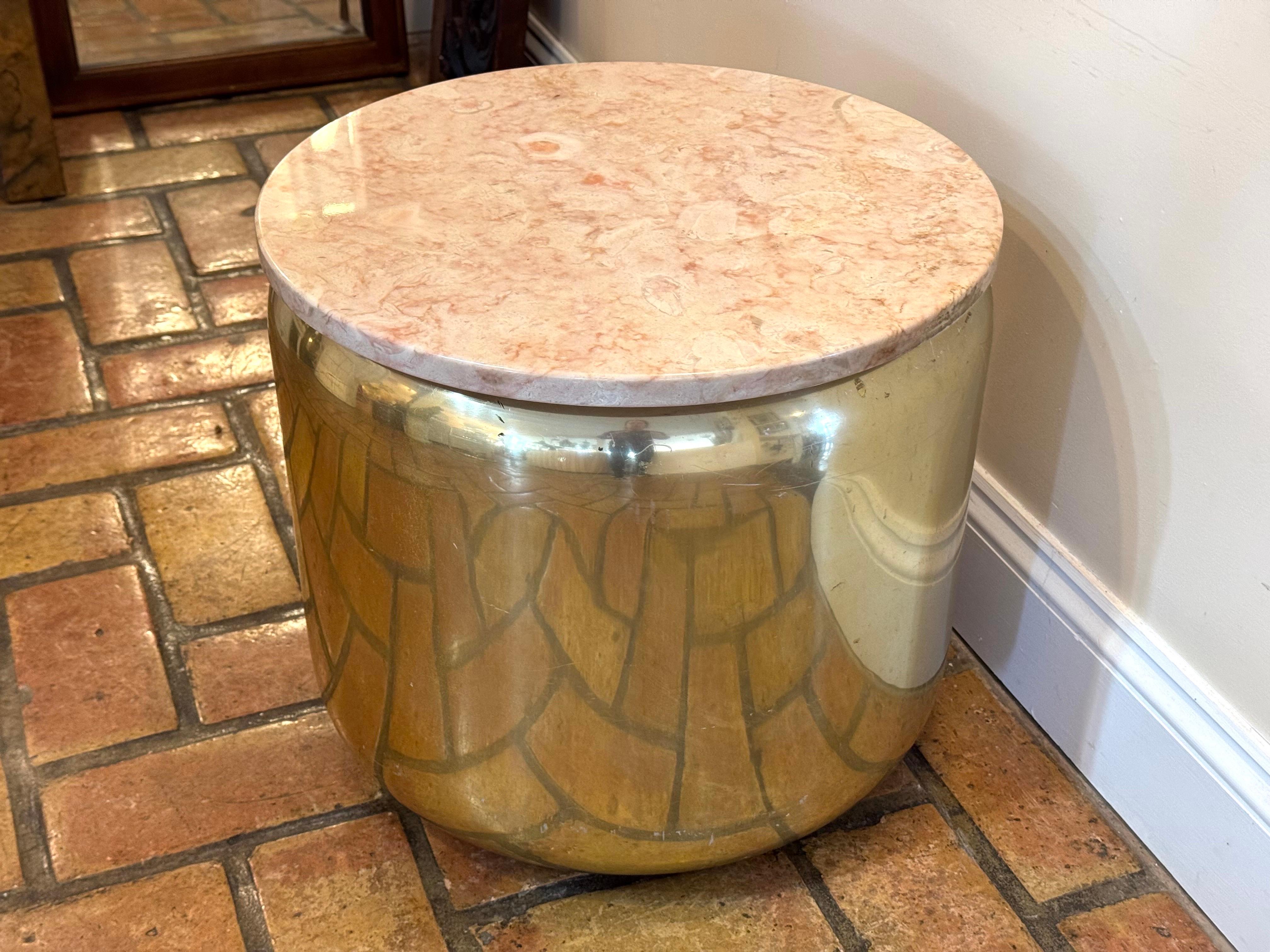 Paul Mayen for Habitat Round Brass Table with Pink Marble Top For Sale 1
