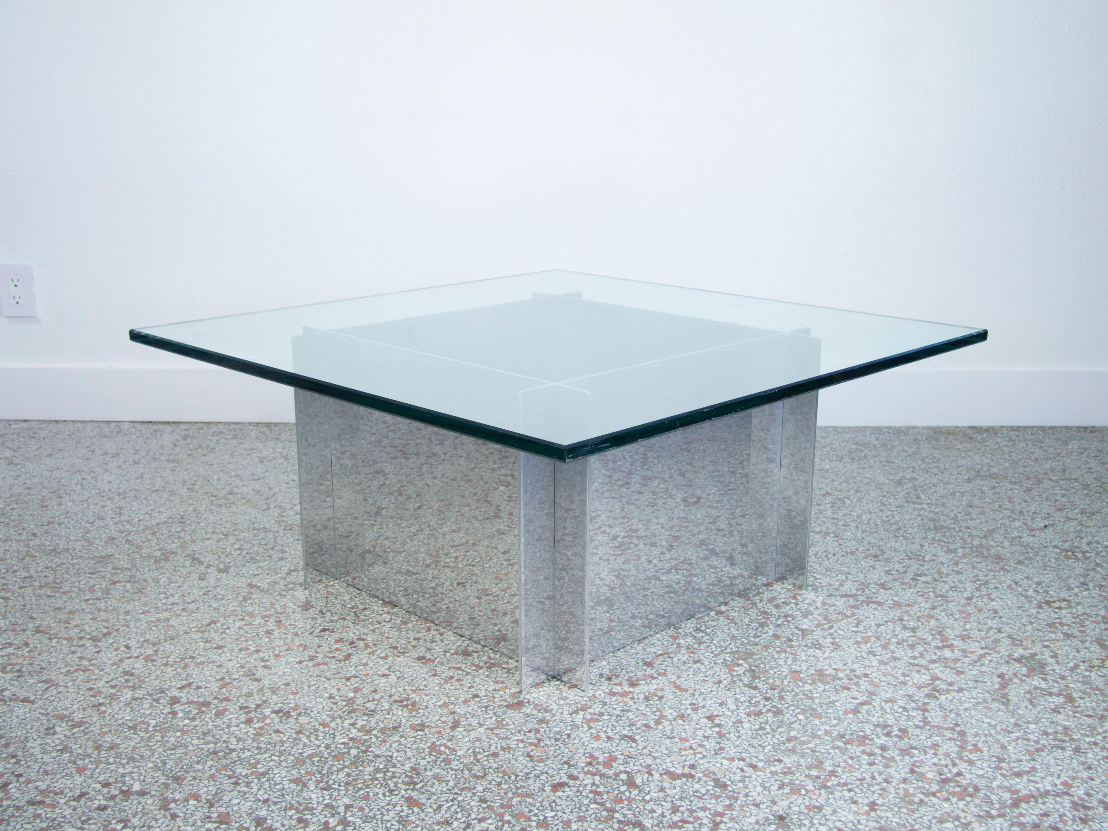 Nord-américain Table basse en aluminium et verre Paul Mayen pour Habitat en vente