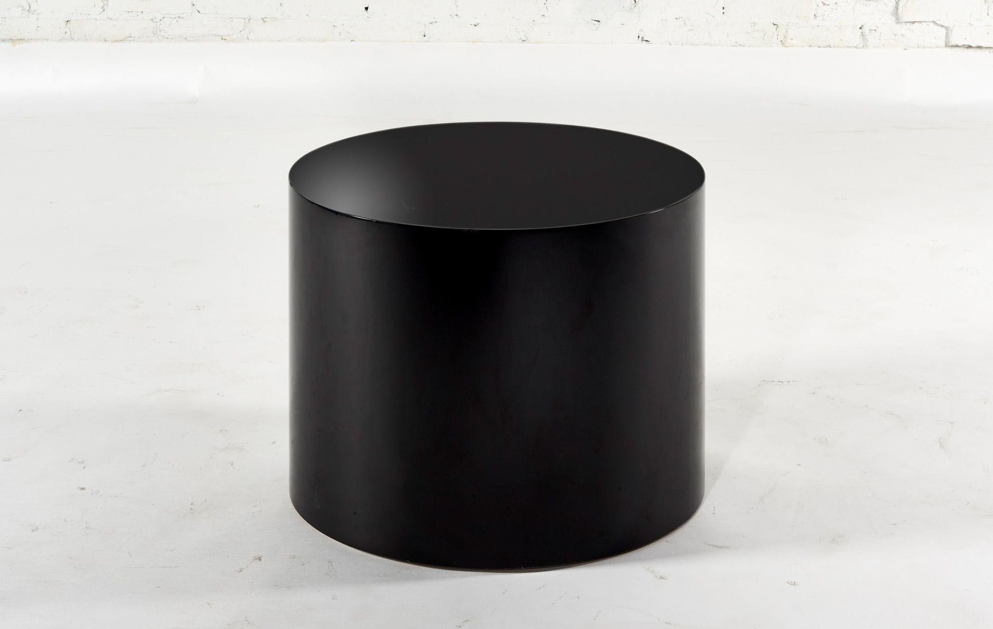 black drum table