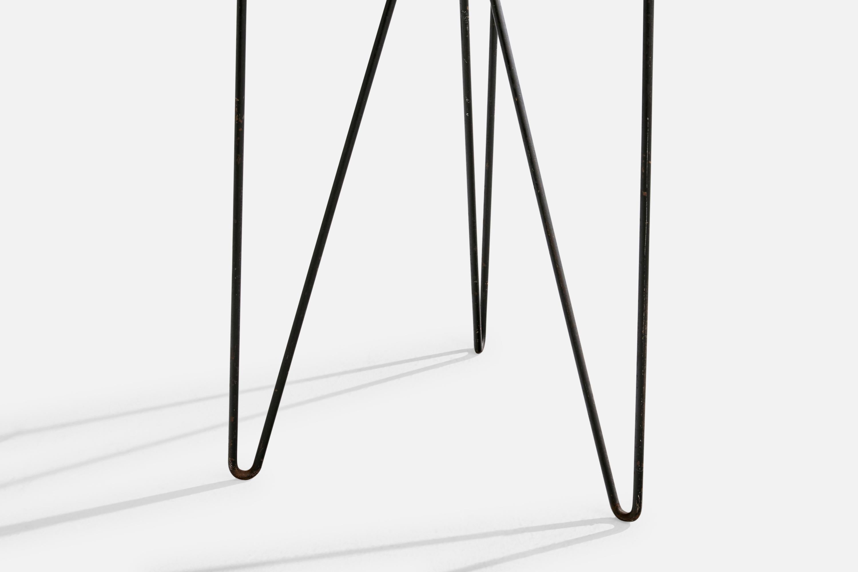 Paul Mayén, Floor Lamp, Iron, Fiberglass, USA, 1950s mediados del siglo XX en venta