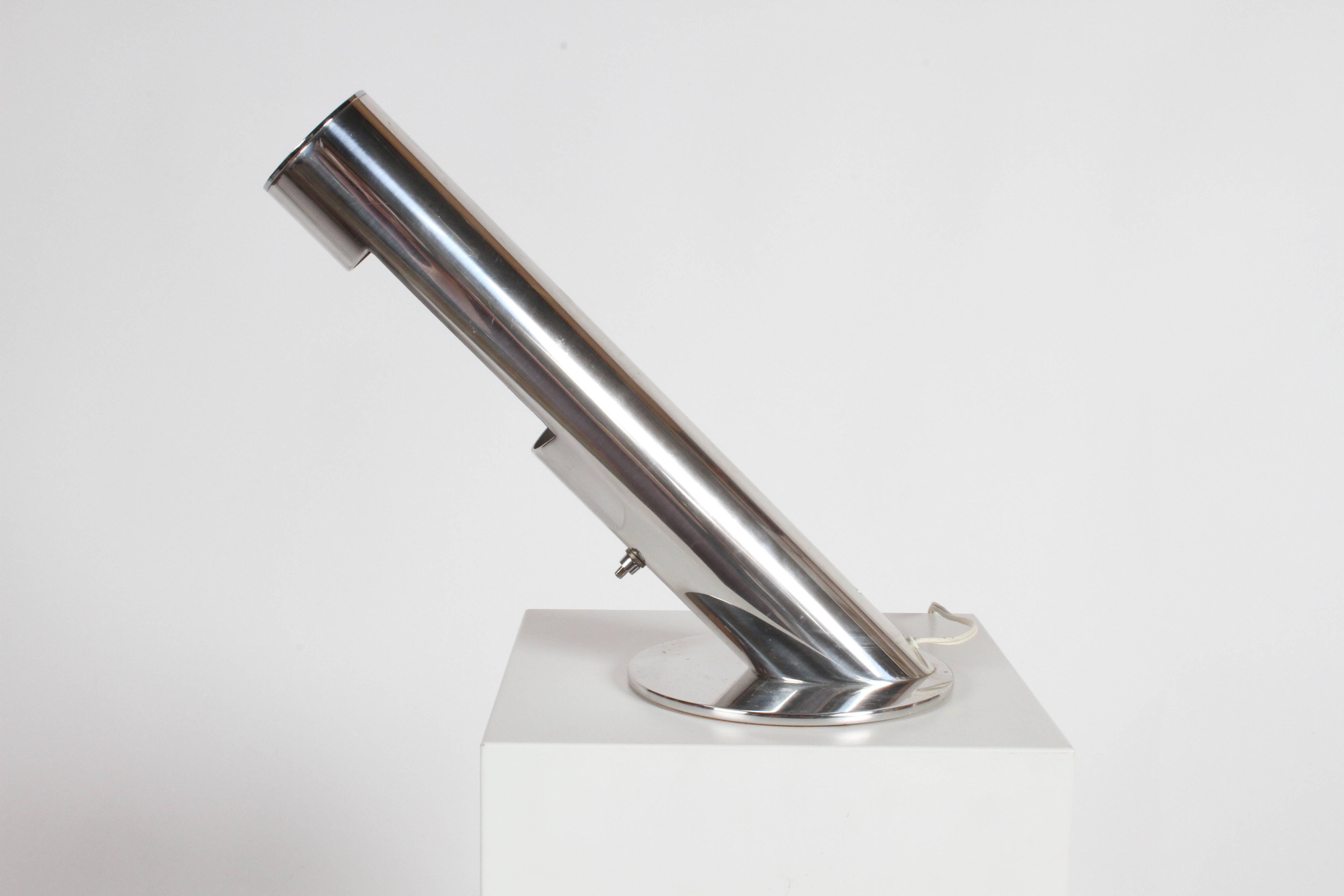 Mid-Century Modern Paul Mayen for Habitat Polished Aluminum Cylinder Lamp For Sale