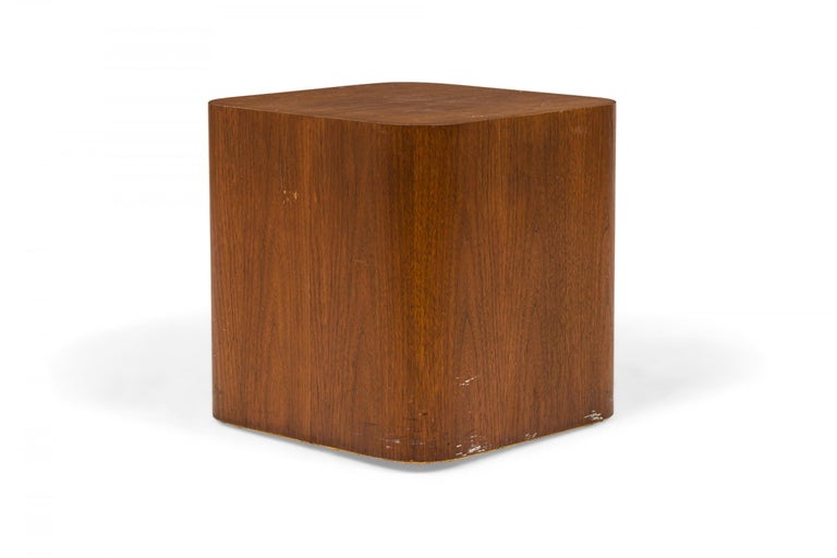 Mid-century 'Radius' wooden end / side table with a square profile and rounded corners. (Paul Mayen for Intrex).
   