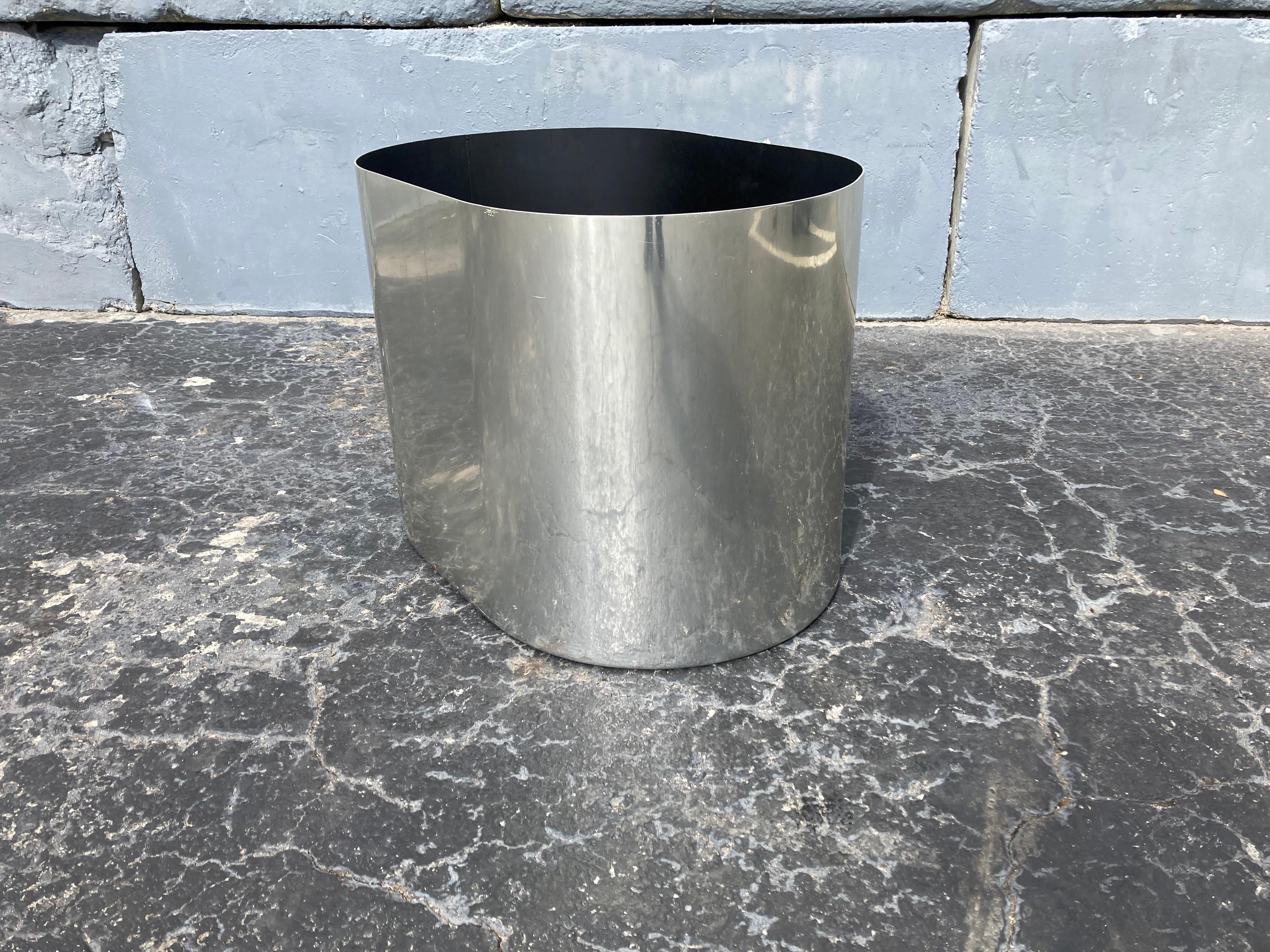 Late 20th Century Paul Mayen Habitat International Architectural Supplements Aluminum Planter