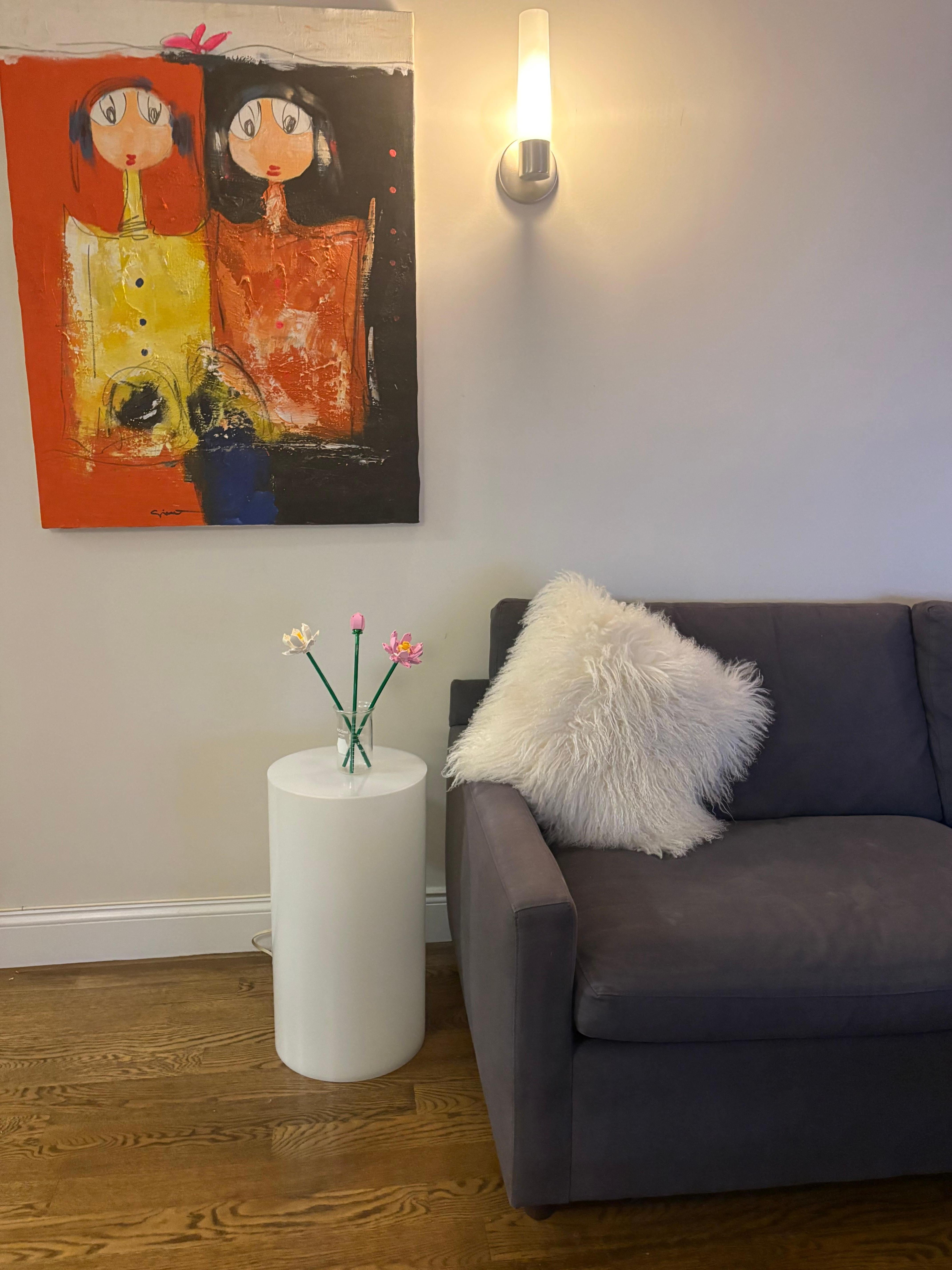 Lámpara de pie o sobremesa de lucita cilíndrica blanca Paul Mayen para Habitat en venta 3
