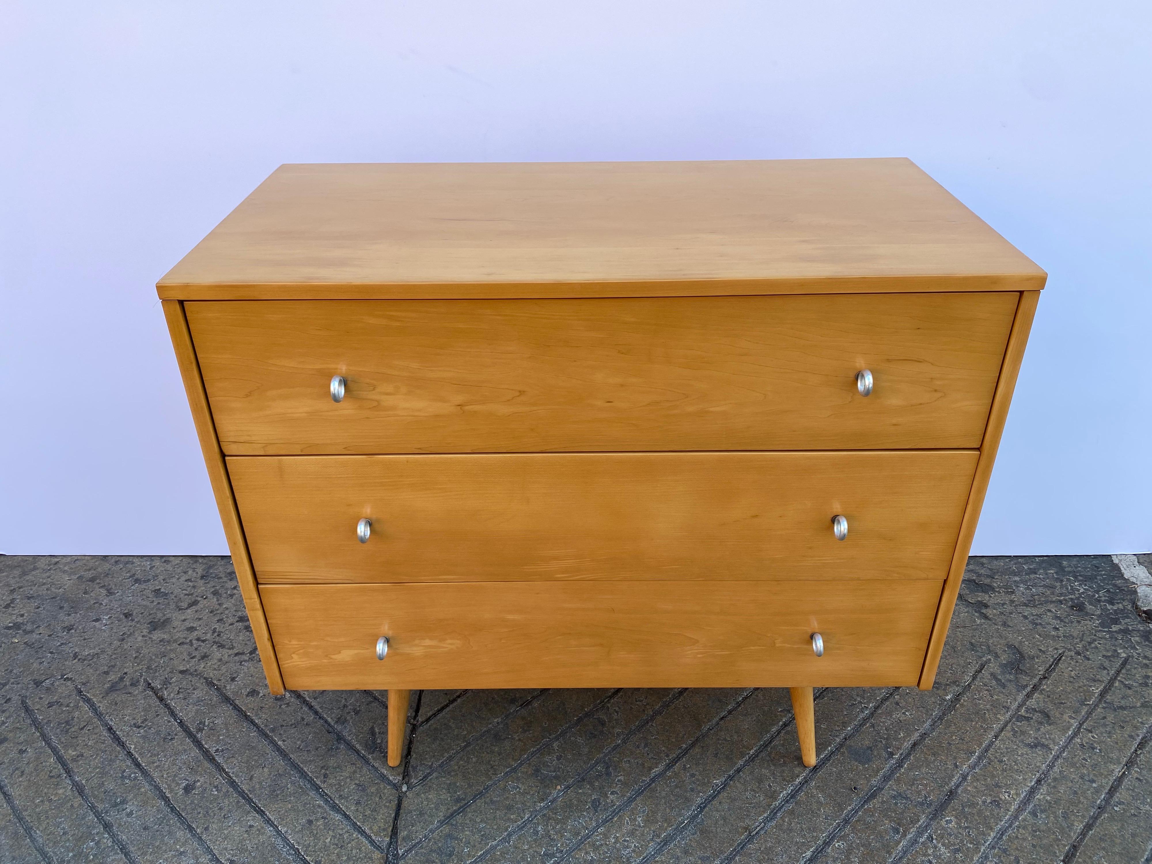 Paul McCobb 3 Drawer Dresser In Good Condition In Philadelphia, PA