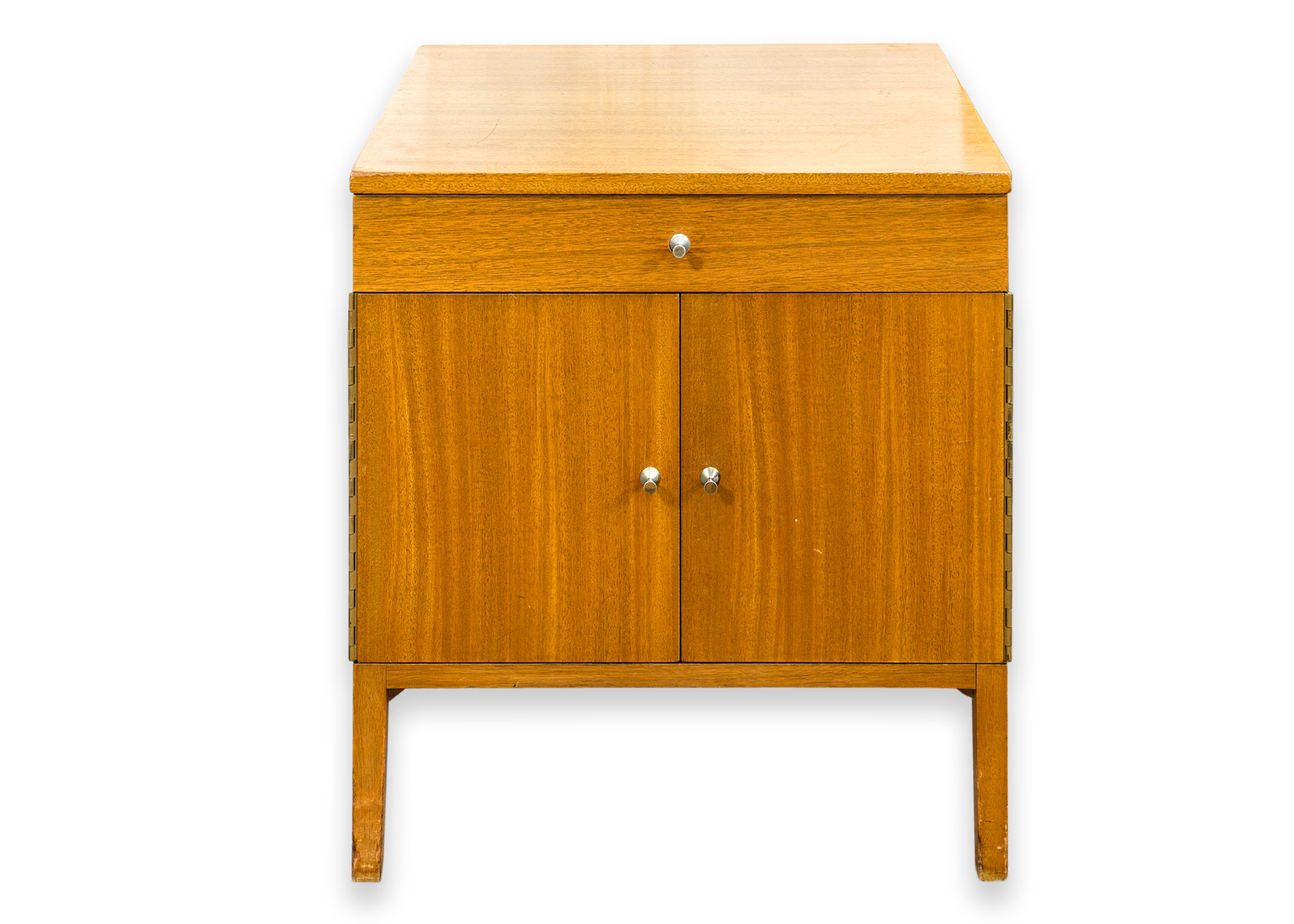 Mid-Century Modern Paul McCobb 7770 Night Table Wood Top for Calvin Furniture Co. Grand Rapids Mod For Sale