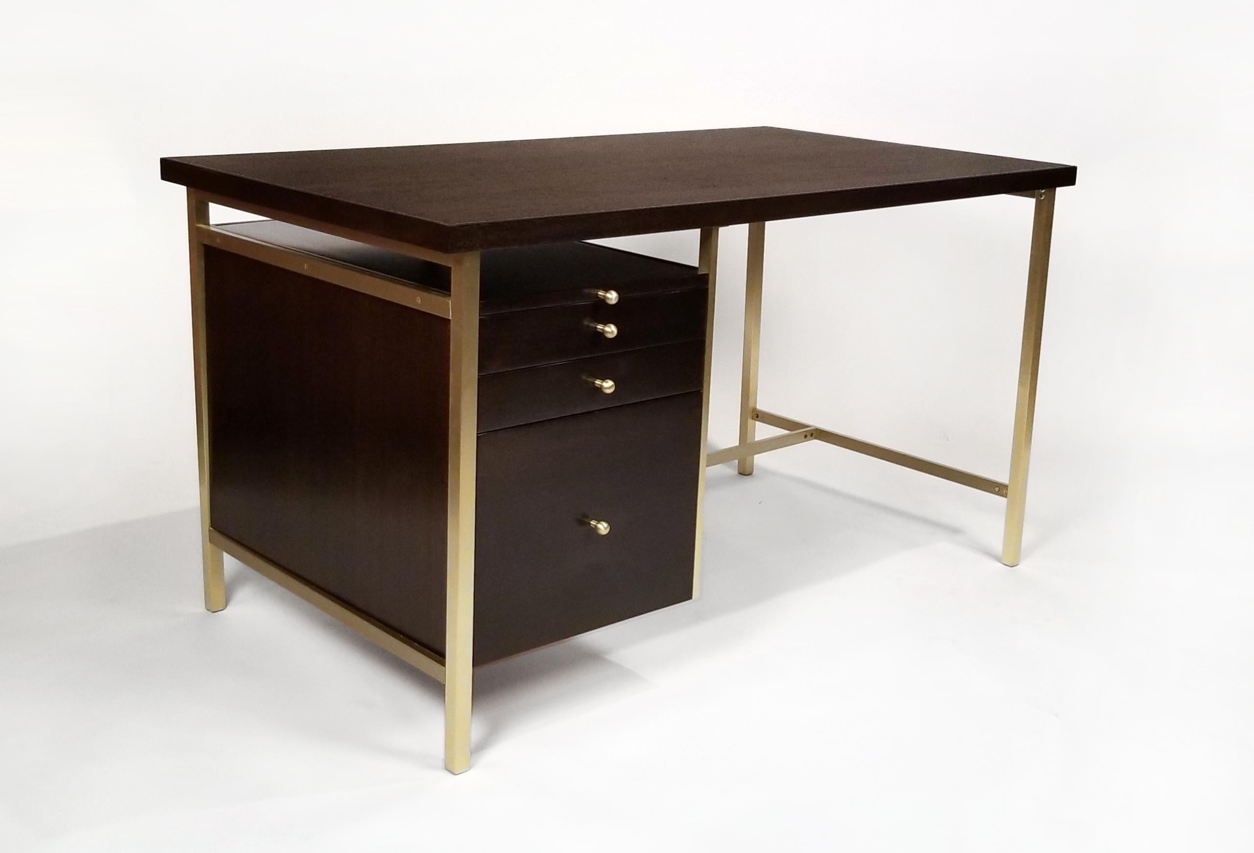 Paul McCobb Brass & Mahogany Desk for the Connoisseur Collection H. Sacks & Sons In Excellent Condition In Dallas, TX