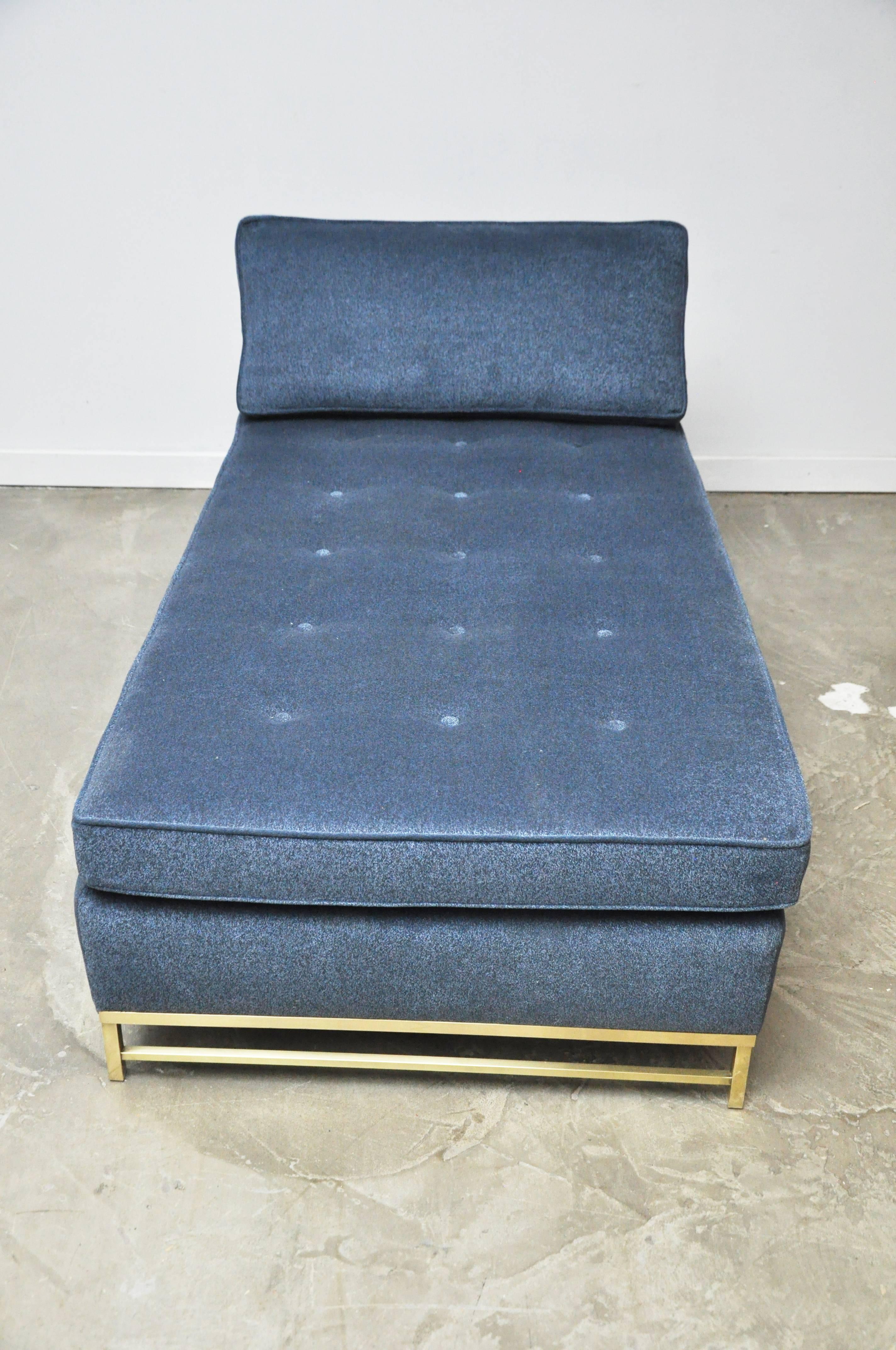 Paul McCobb Chaise Longue Sofa for Directional 5
