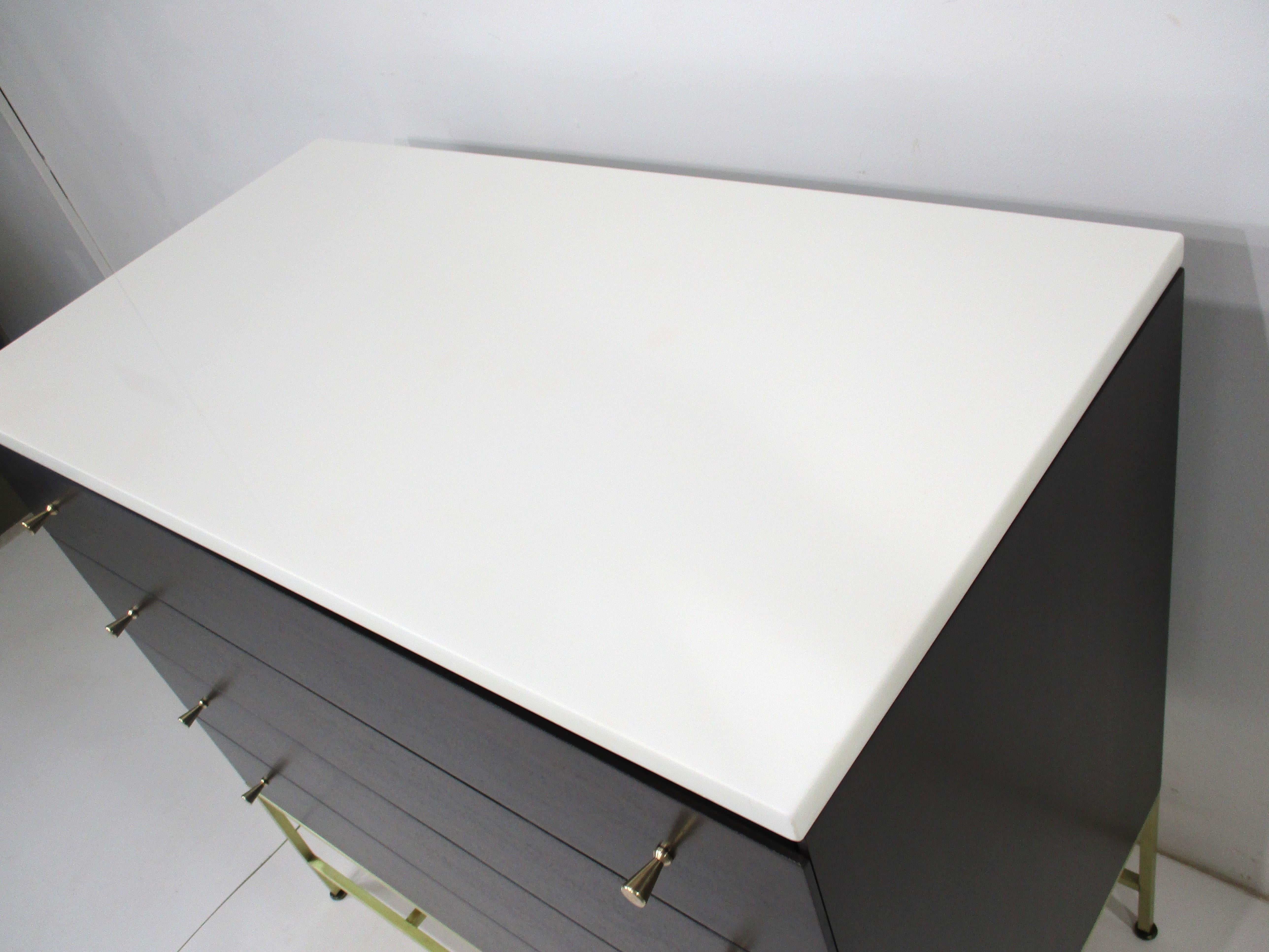 Paul McCobb Chest from the Irwin Collection for Calvin 4