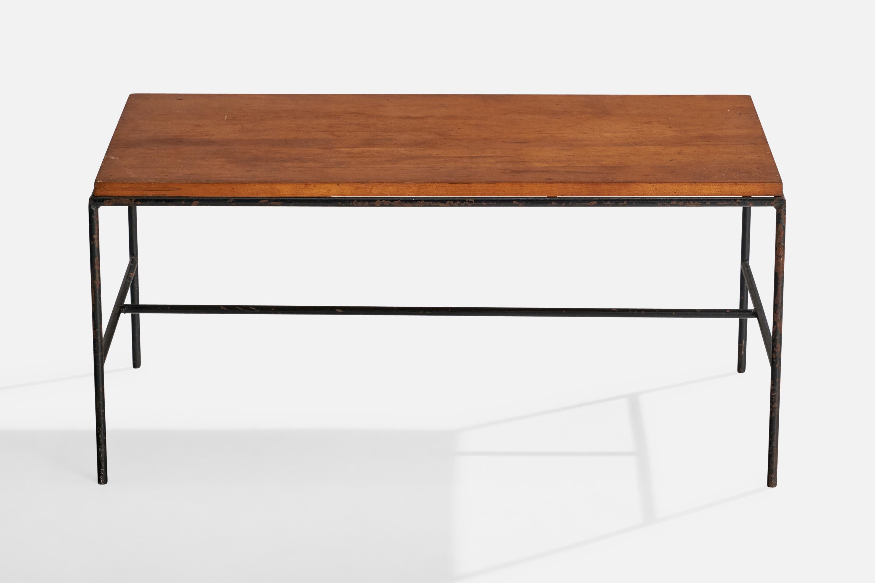 Couchtisch von Paul McCobb, Ahorn, Eisen, USA, 1950er Jahre (Moderne der Mitte des Jahrhunderts) im Angebot