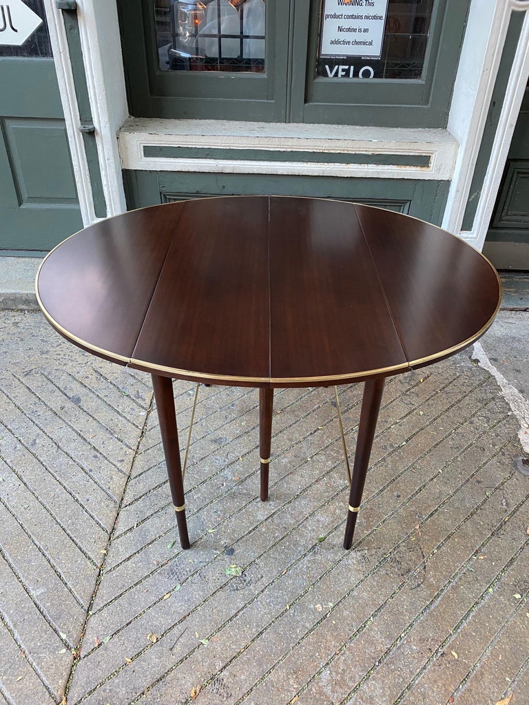 Paul McCobb Connoisseur Collection Drop-Leaf Dining Table for H. Sacks & Sons In Good Condition In Philadelphia, PA