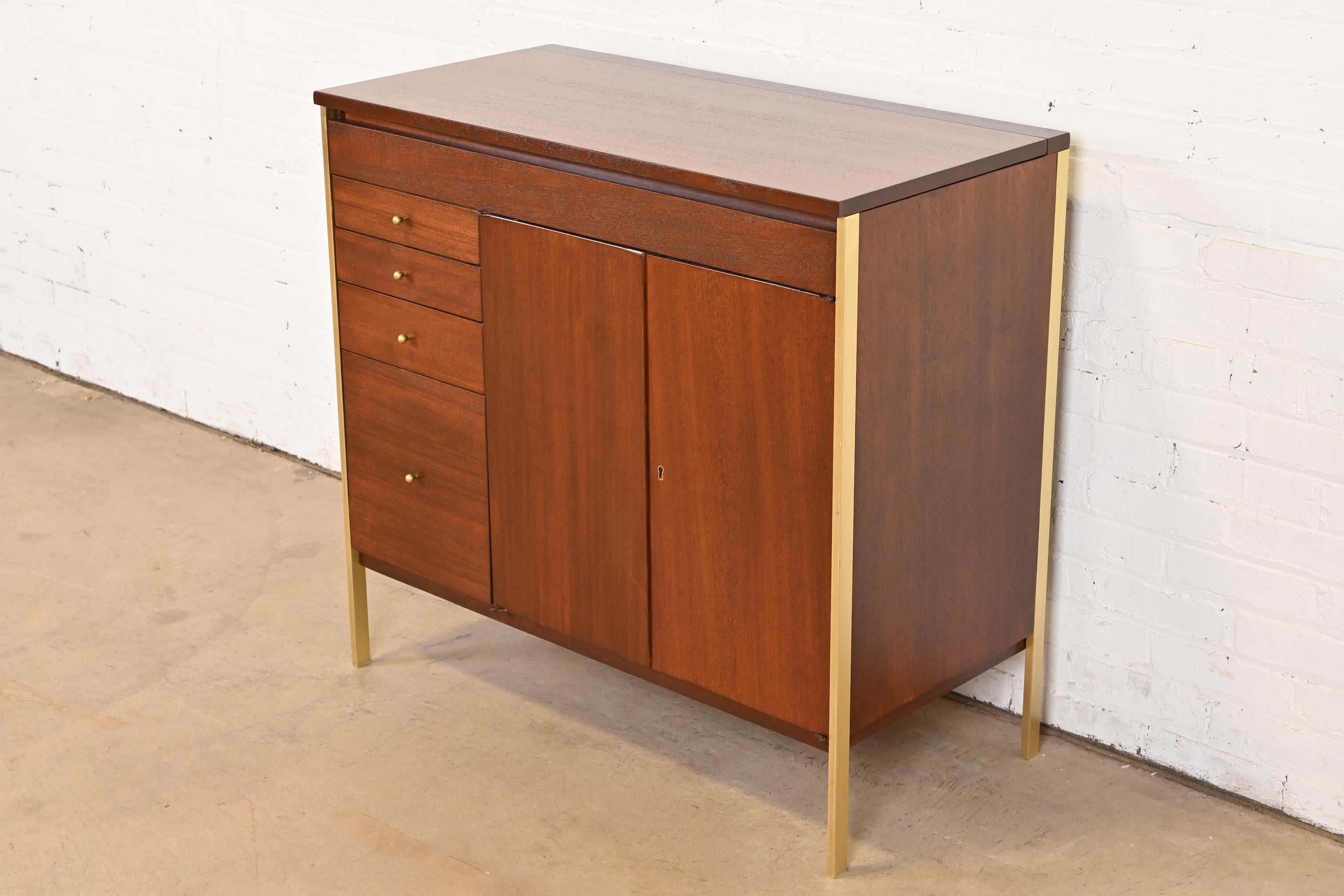 American Paul McCobb Connoisseur Collection Mahogany and Brass Lift Top Bar Cabinet For Sale