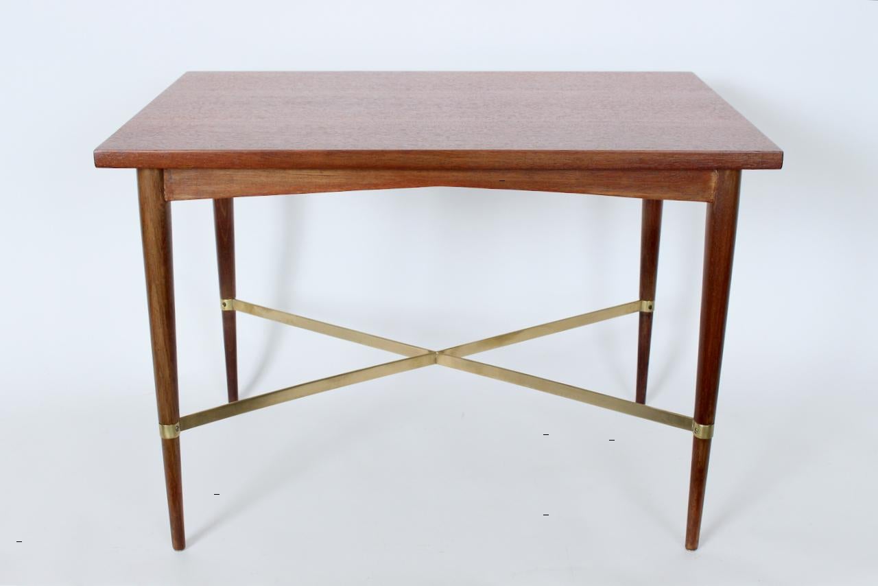 Table d'appoint Paul McCobb Collection Connoisseur en acajou et laiton en vente 9