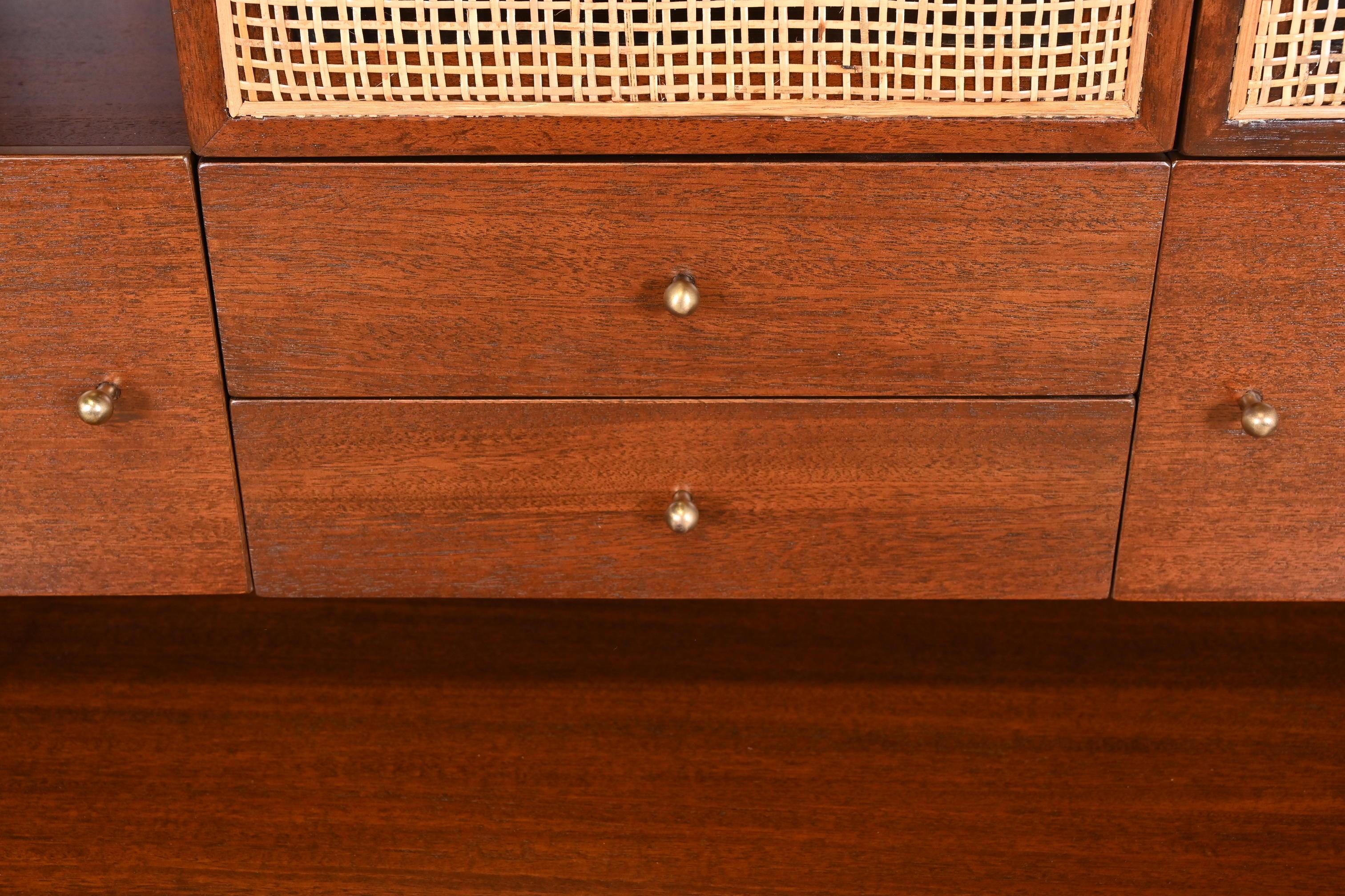 Paul McCobb Connoisseur Collection Mahogany Breakfront Bookcase or Bar Cabinet 3