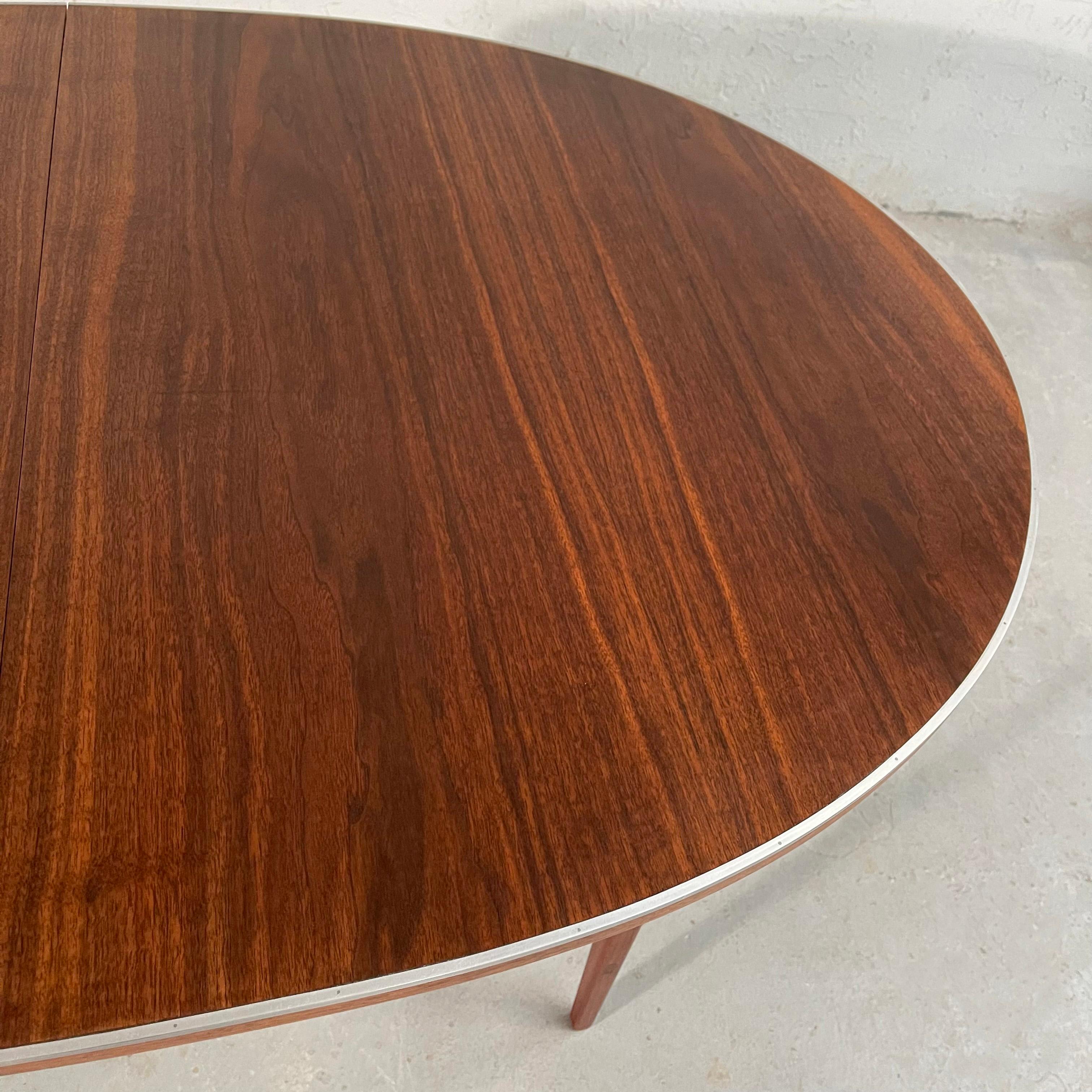 Paul McCobb Connoisseur Collection Oval Extension Dining Table 1