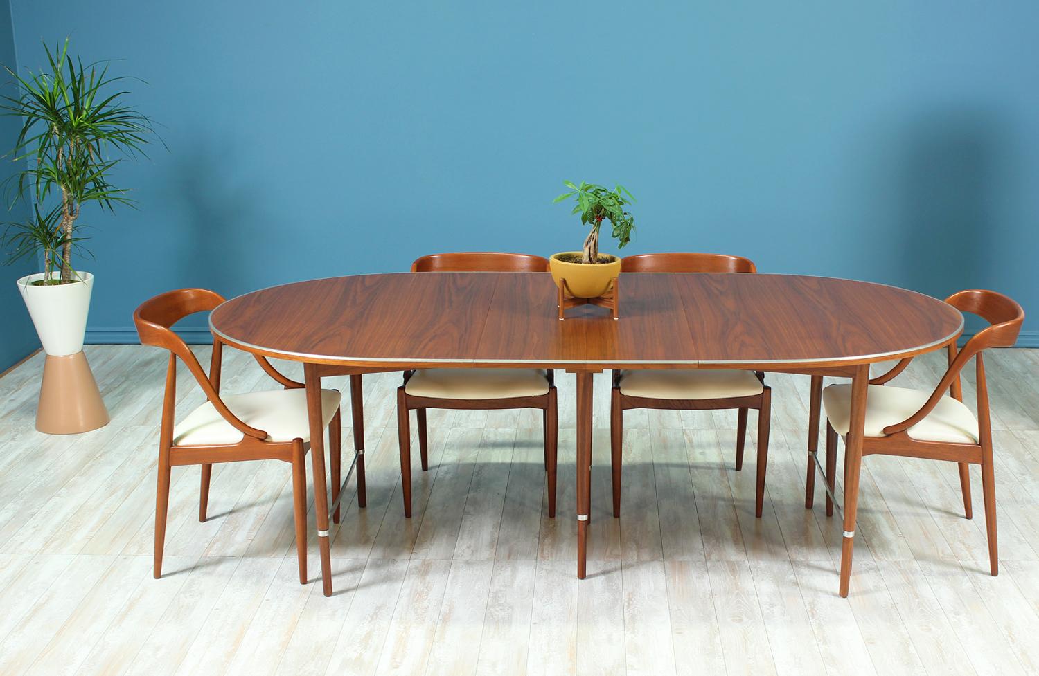 Mid-Century Modern Paul McCobb “Connoisseur” Dining Table for H. Sacks & Sons