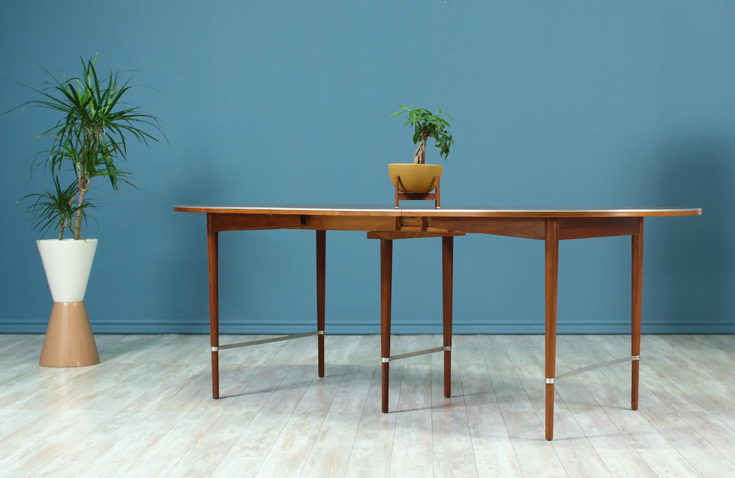 Mid-20th Century Paul McCobb “Connoisseur” Dining Table for H. Sacks & Sons