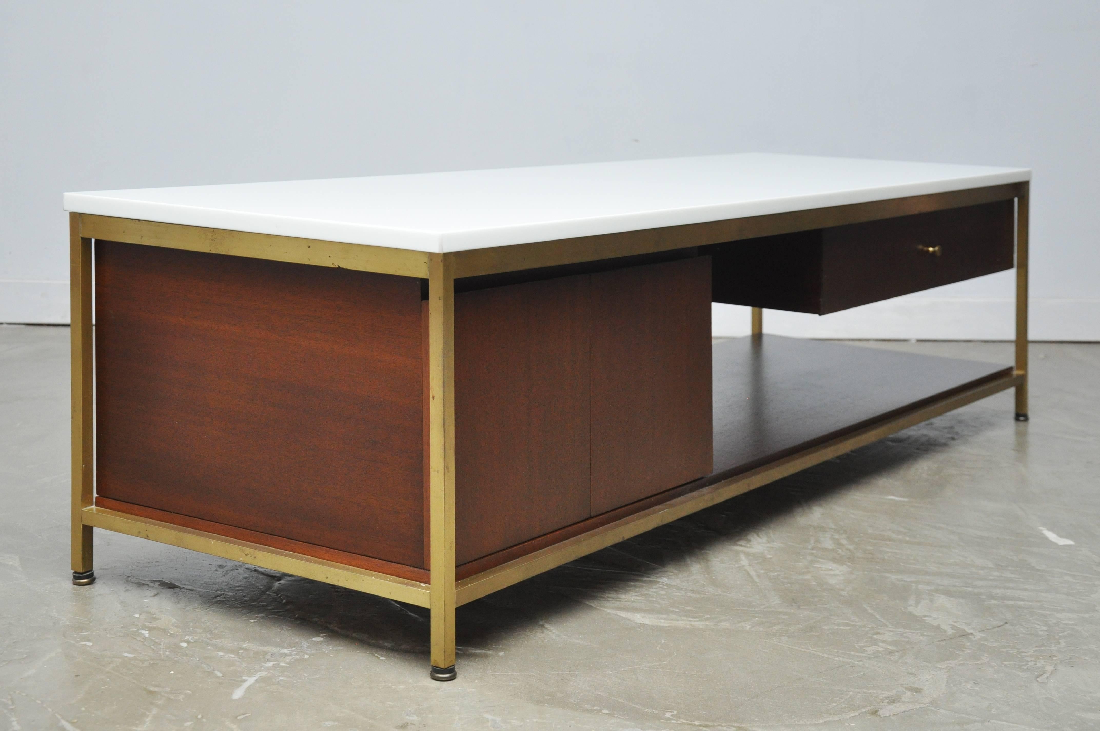 Mid-20th Century Paul McCobb Console Cocktail Table