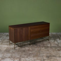 Paul McCobb Sideboard für Calvin, Mahagoni, Messinggestell, Design aus den 1950er Jahren
