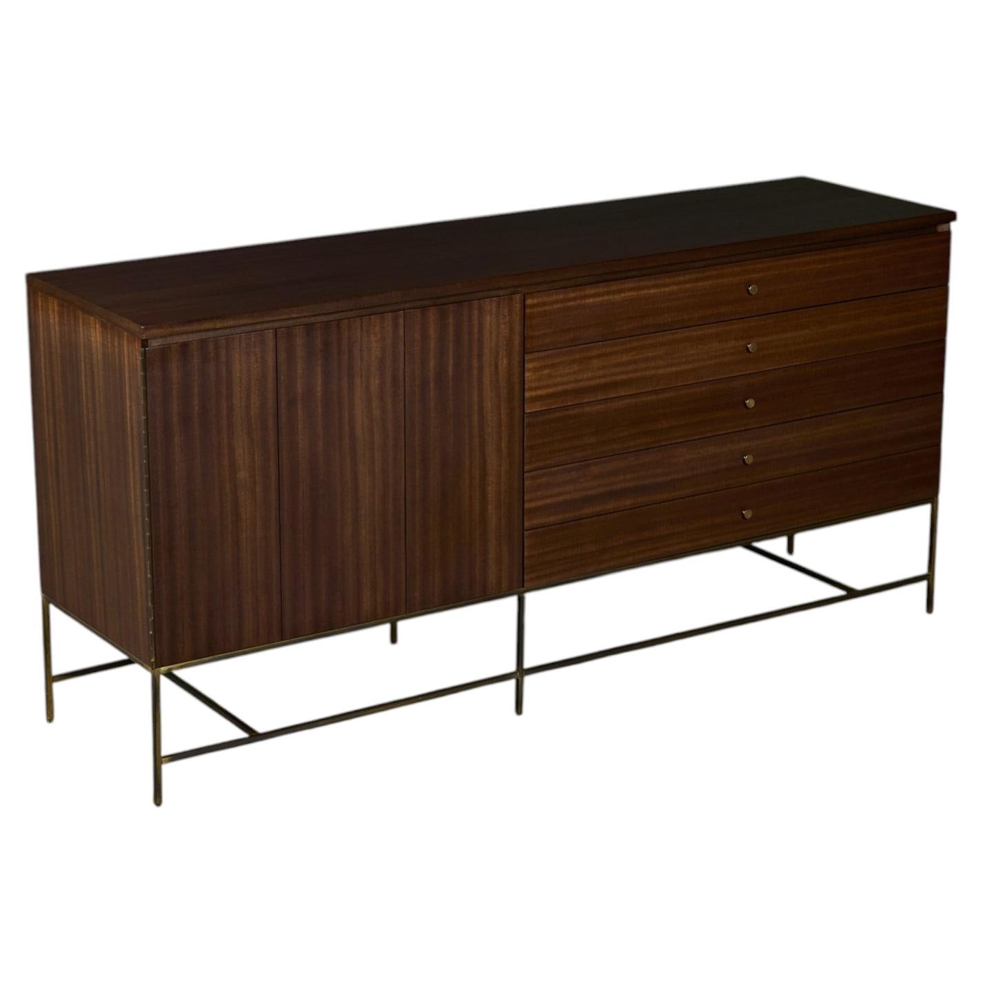 Buffet Paul McCobb pour Calvin, acajou, structure en laiton, design des années 1950