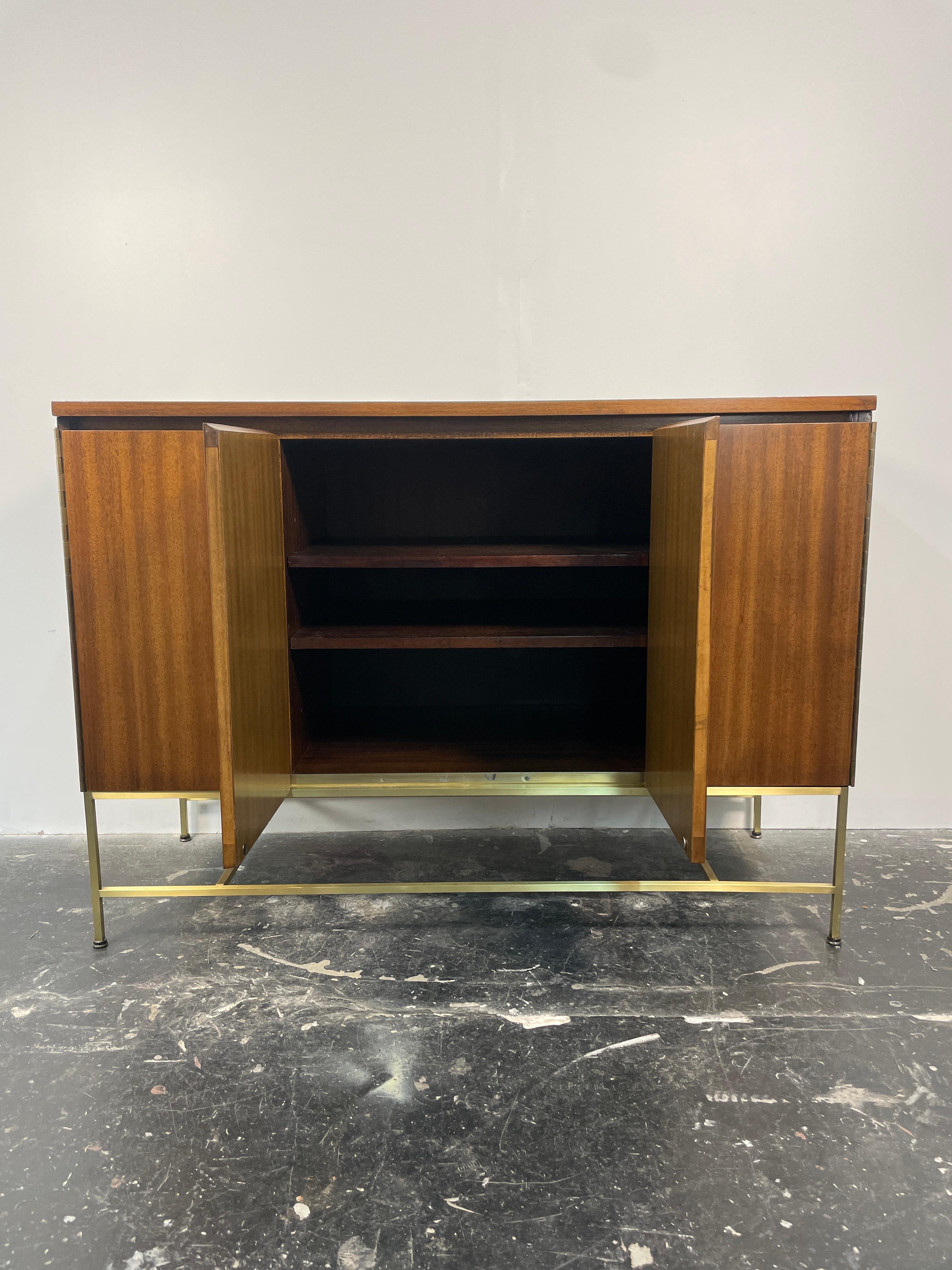 Paul McCobb Credenza in Mahogany for the Calvin Group In Good Condition In San Diego, CA