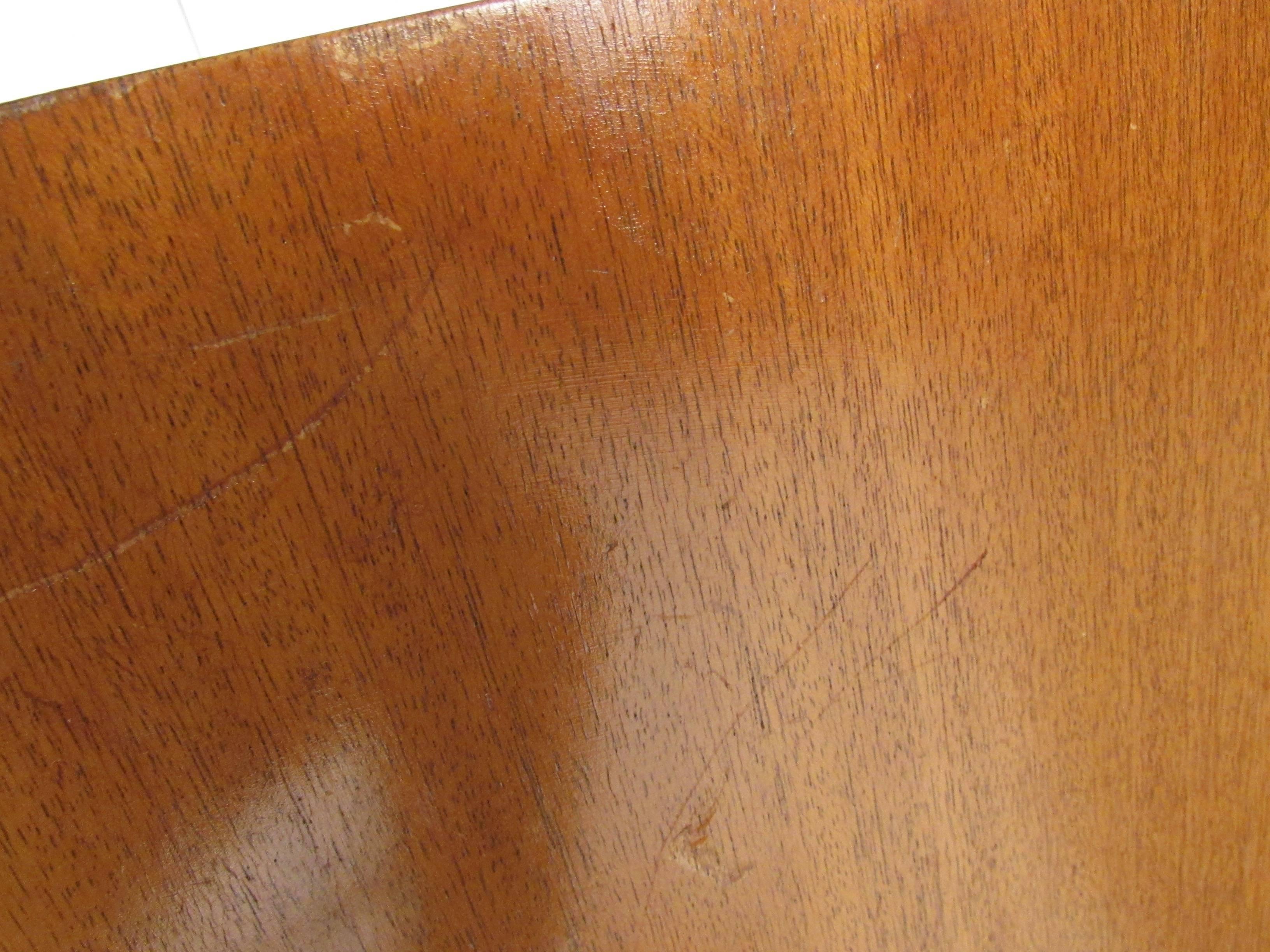 Credenza Paul McCobb con piano in travertino in vendita 6
