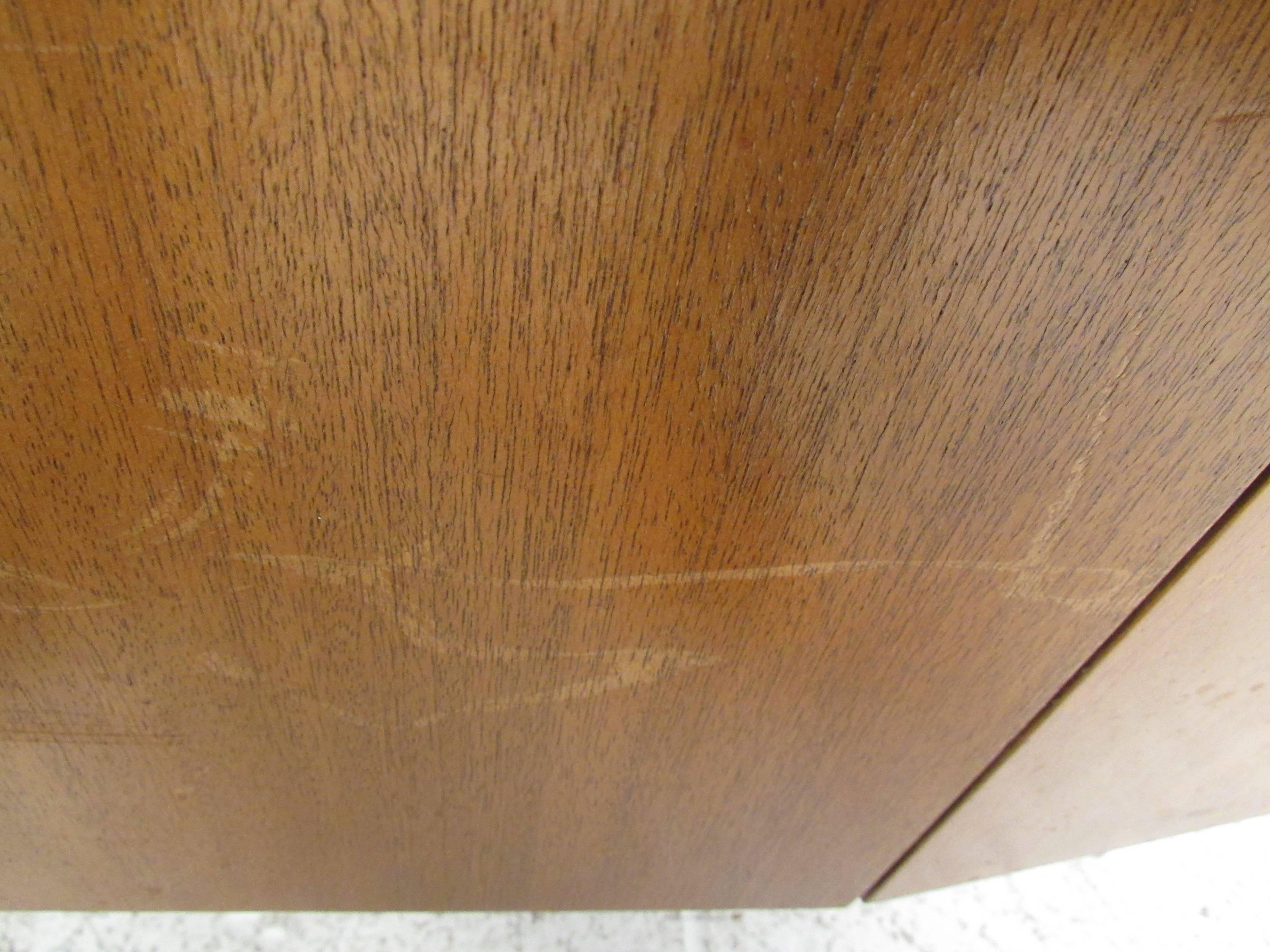 Credenza Paul McCobb con piano in travertino in vendita 7