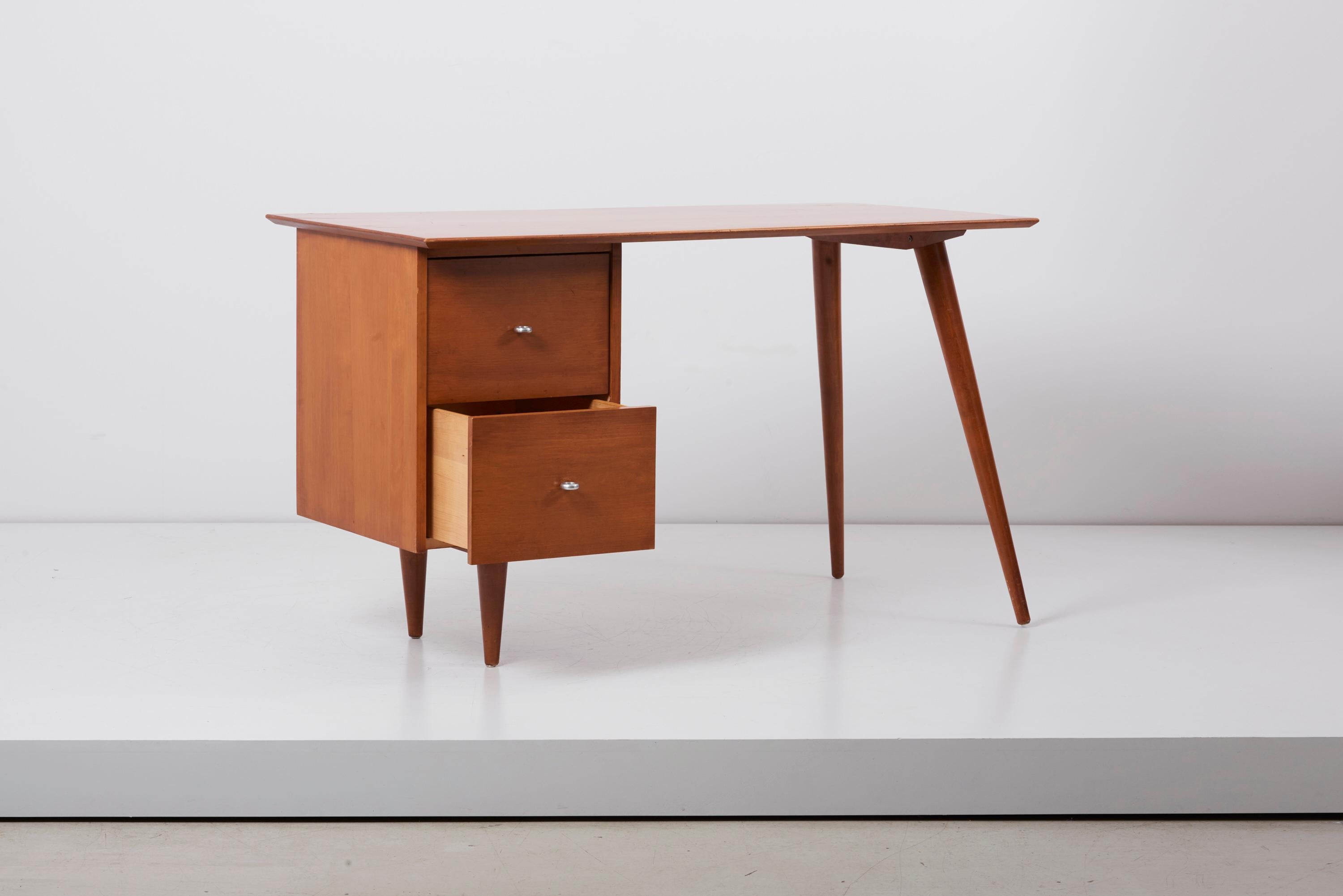 Paul McCobb Desk for Planner Group in Solid Maple, 1950s 5