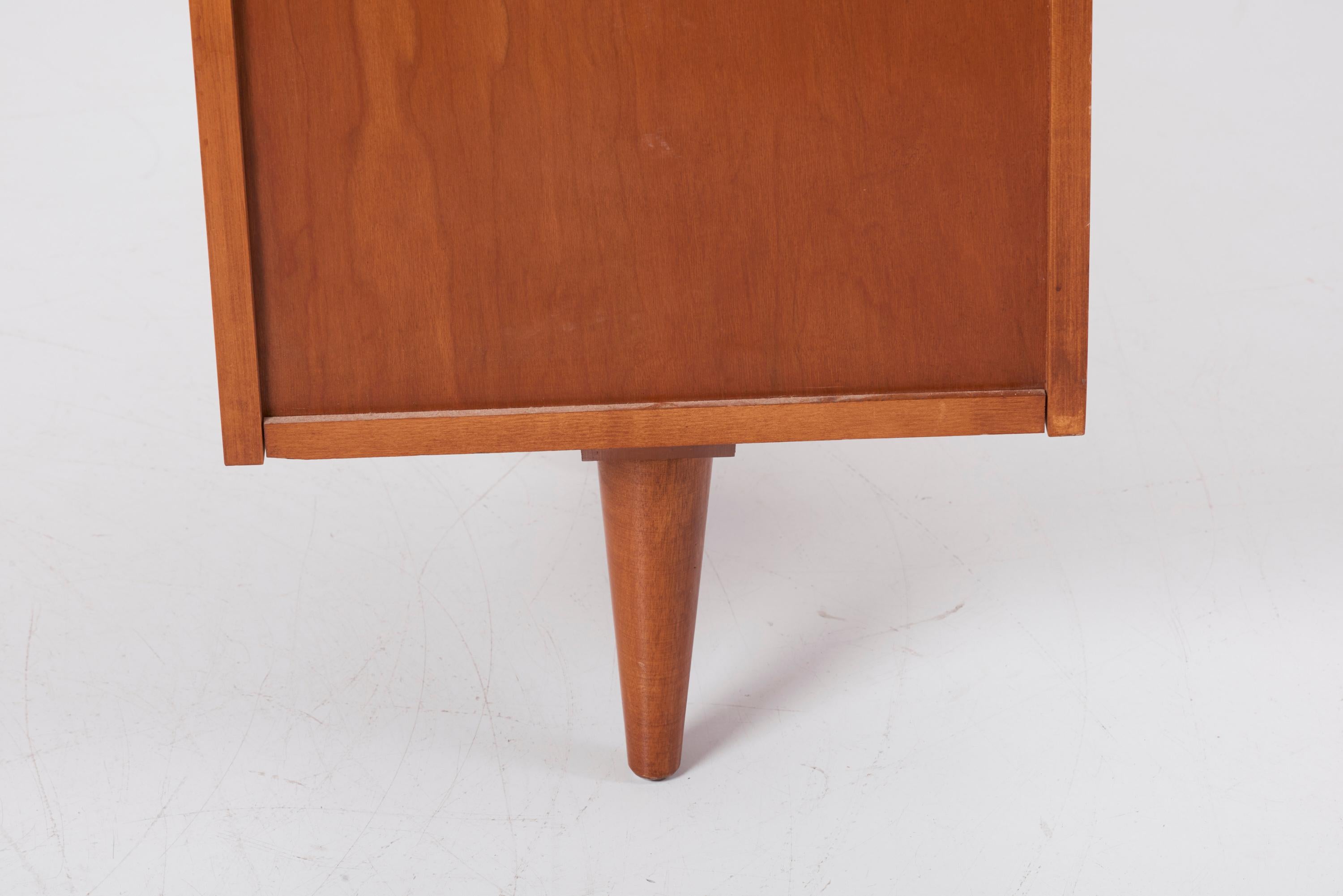 Mid-20th Century Paul McCobb Desk for Planner Group in Solid Maple, 1950s