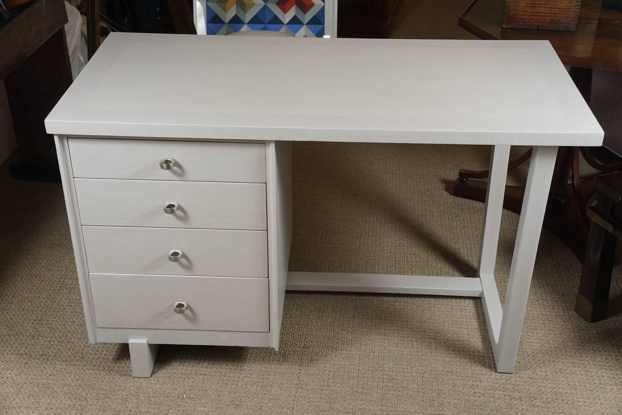 American Paul McCobb Desk in a White Washed Finish For Sale