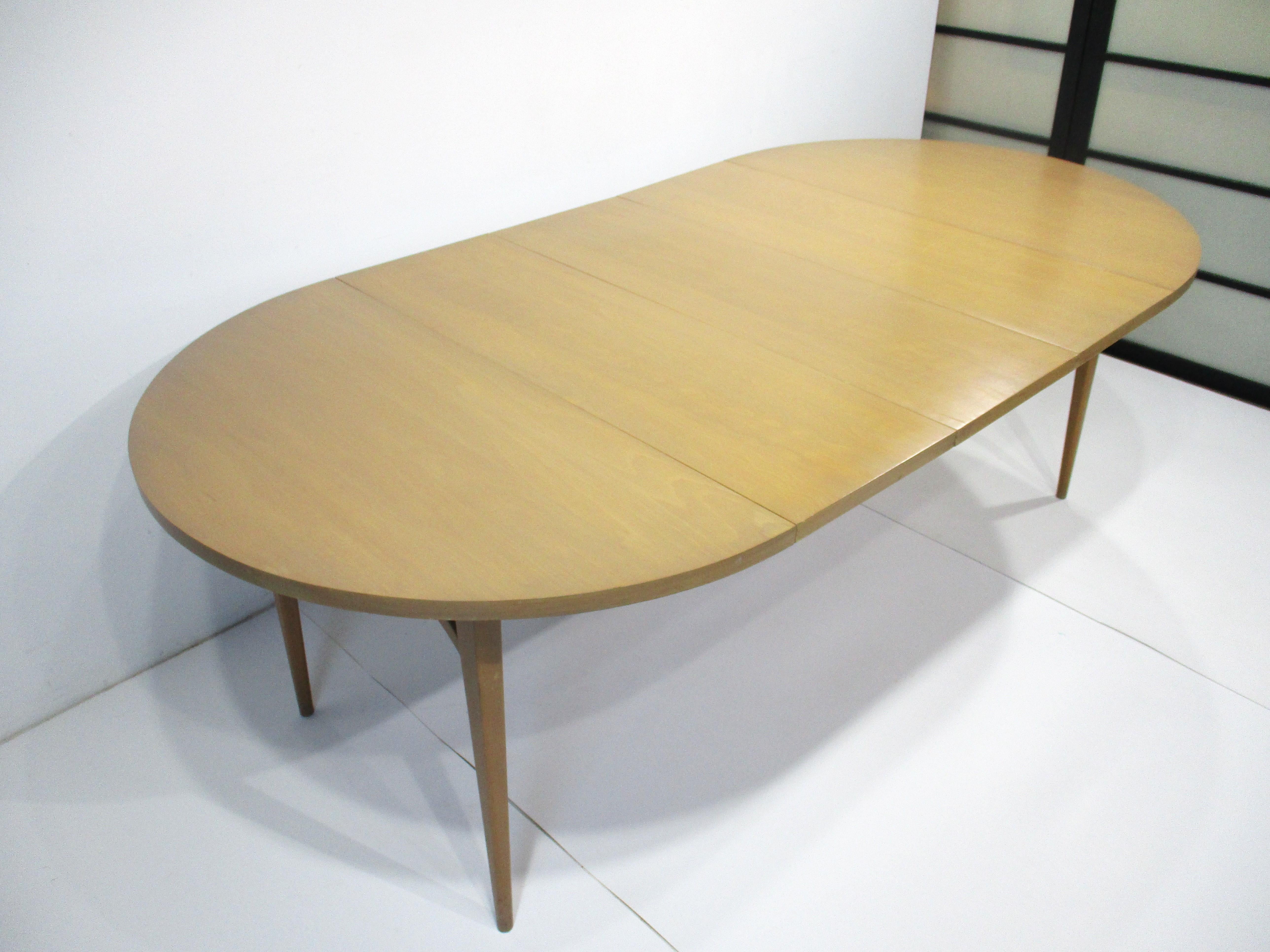 20th Century Paul McCobb Dining Table from the Perimeter Group Collection  For Sale