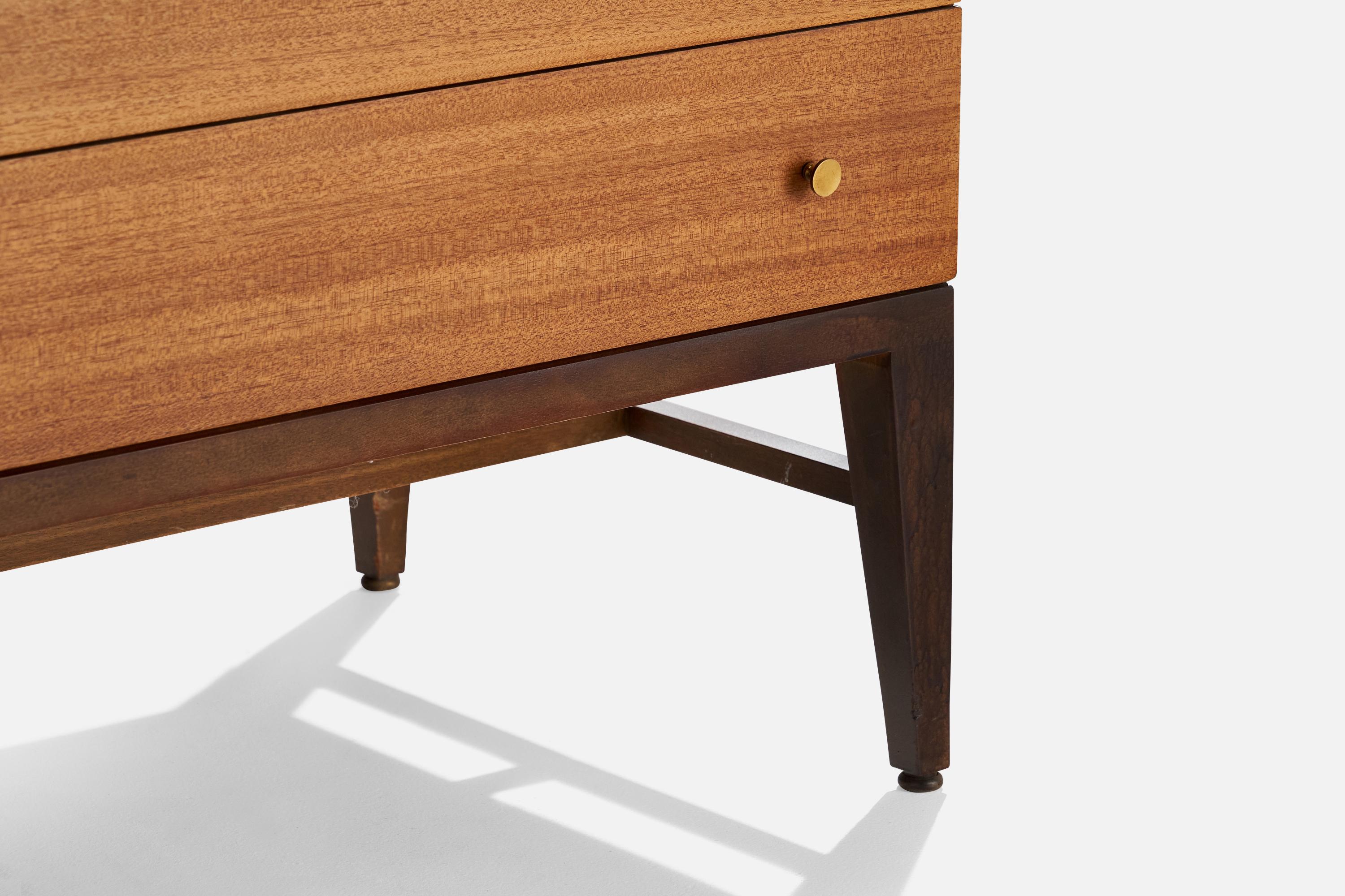 Milieu du XXe siècle Commode Paul McCobb, acajou, laiton, États-Unis, années 1960 en vente