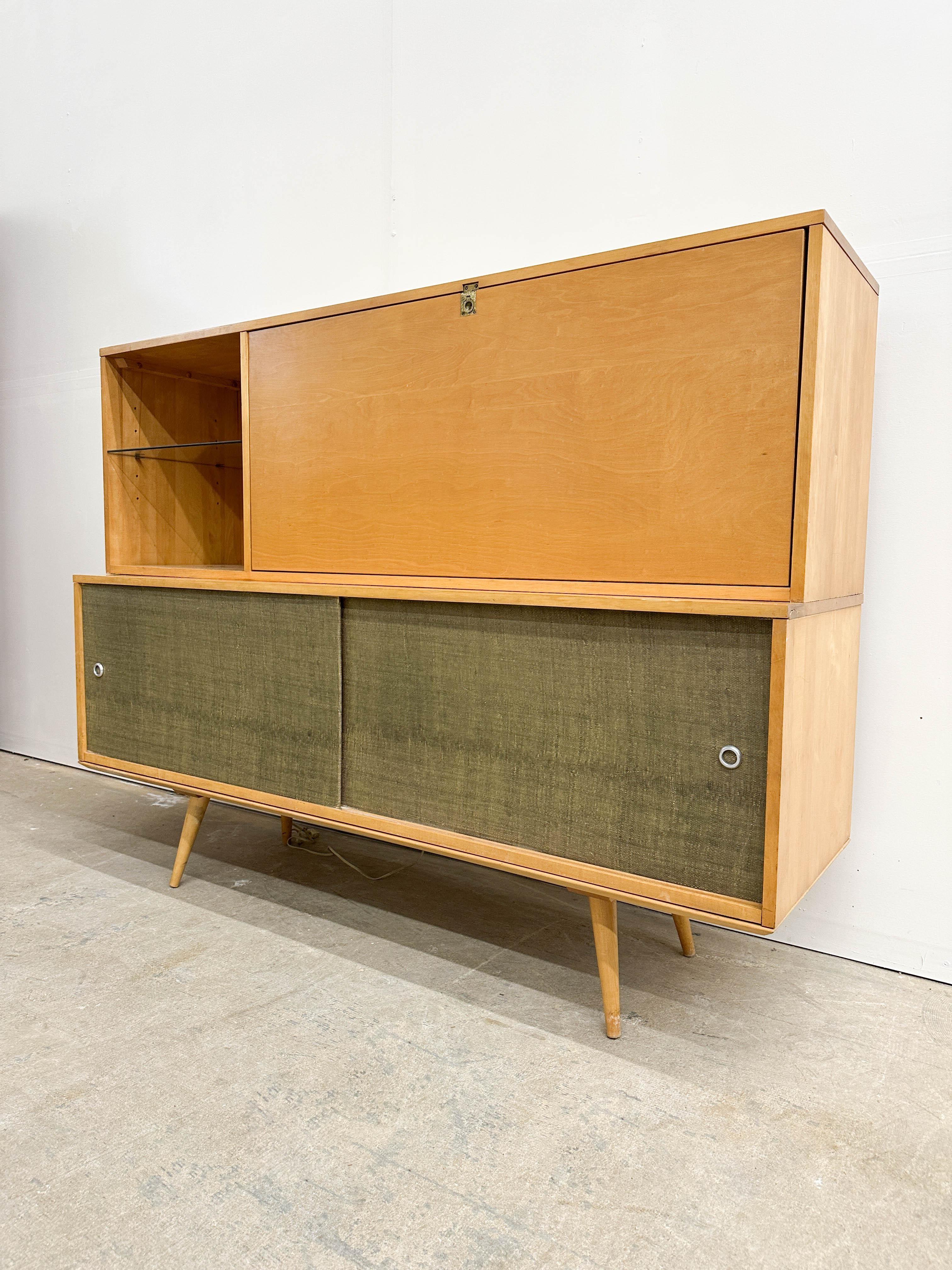 Escritorio abatible y Credenza Paul McCobb para Winchendon Arce en venta